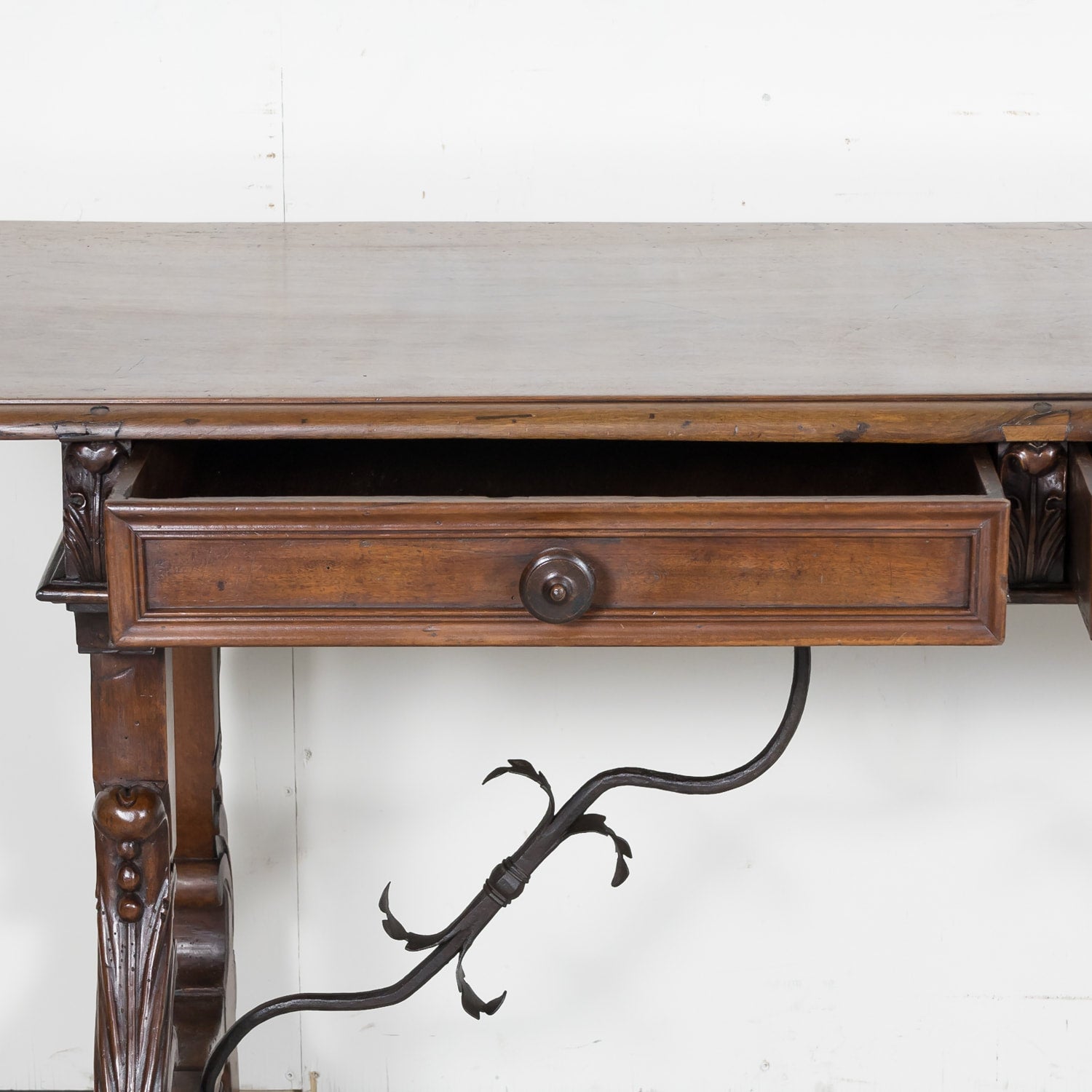 Early 19th Century Italian Baroque Style Walnut Fratino