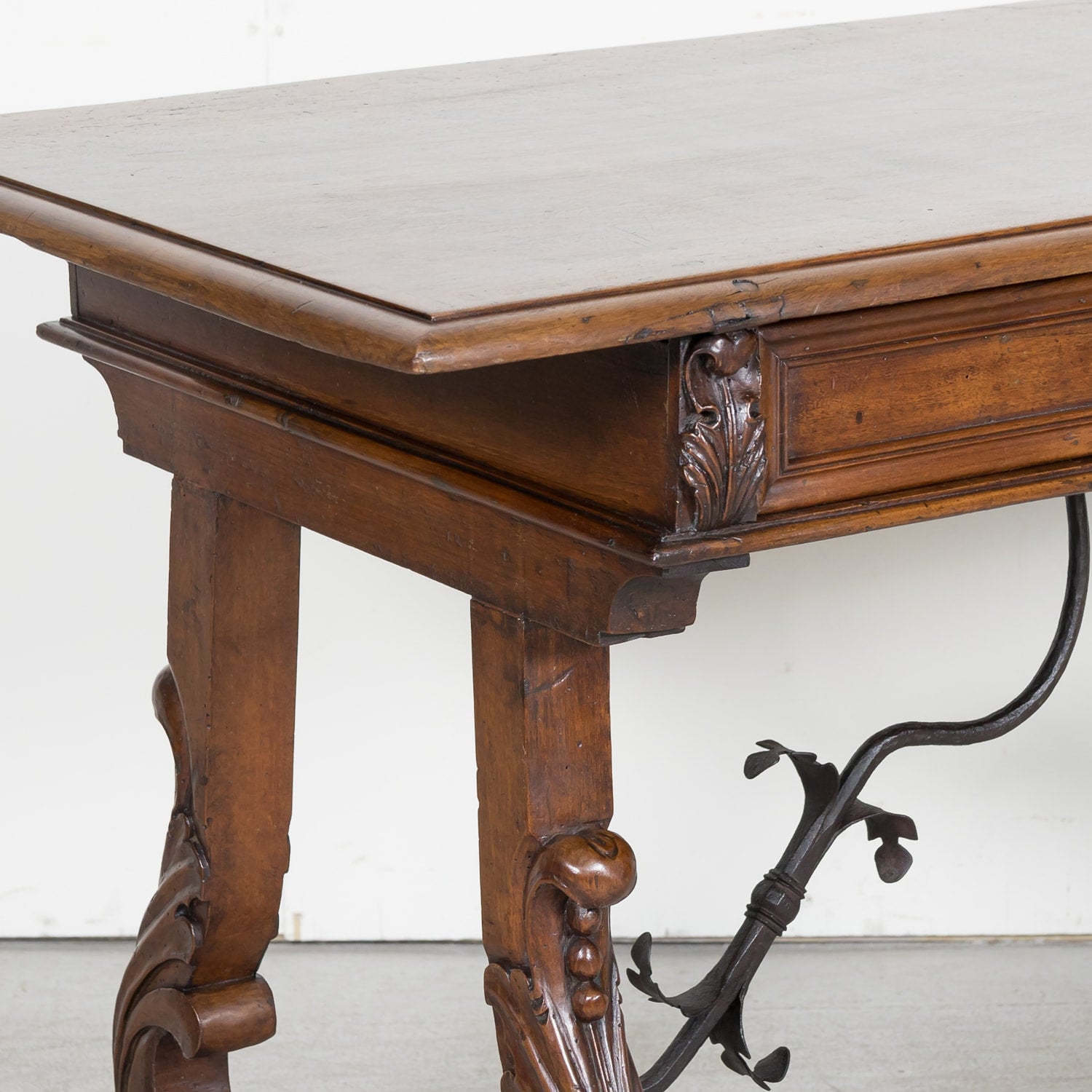 Early 19th Century Italian Baroque Style Walnut Fratino Console Table or Desk with Drawers