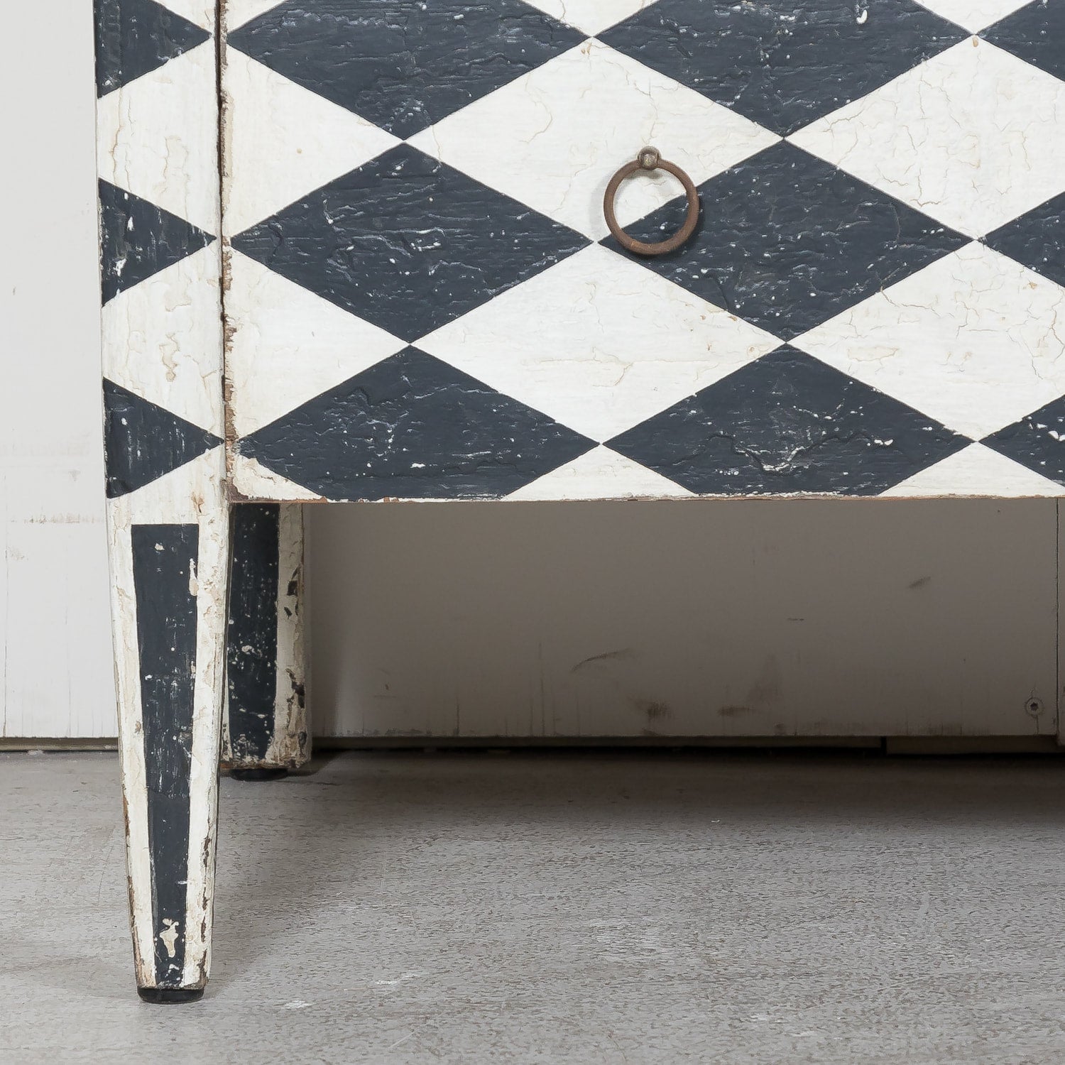 Pair of 19th Century French Louis XVI Style Black and White Harlequin Pattern Painted Commodes 