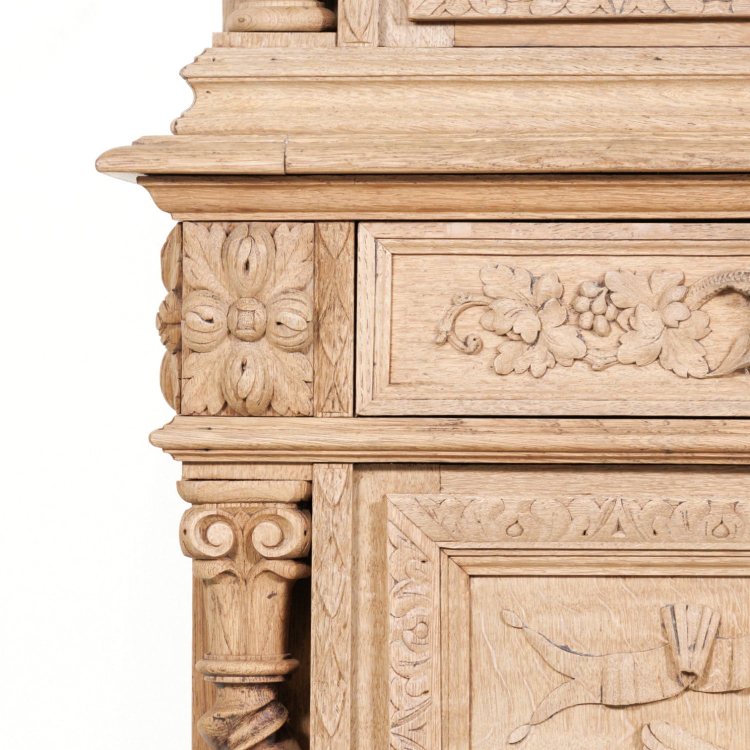 Mid-19th Century French Louis XIII Style Hunting Buffet Deux Corps or Bibliotheque de Chasse