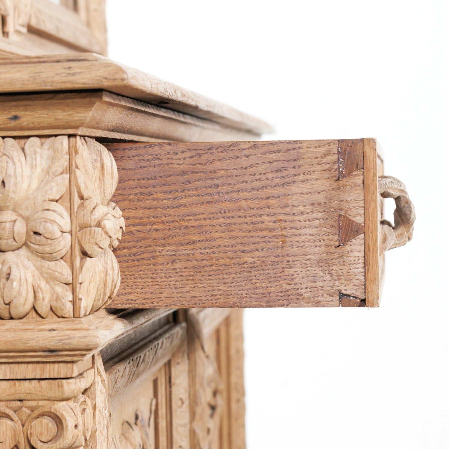 Mid-19th Century French Louis XIII Style Hunting Buffet Deux Corps or Bibliotheque de Chasse