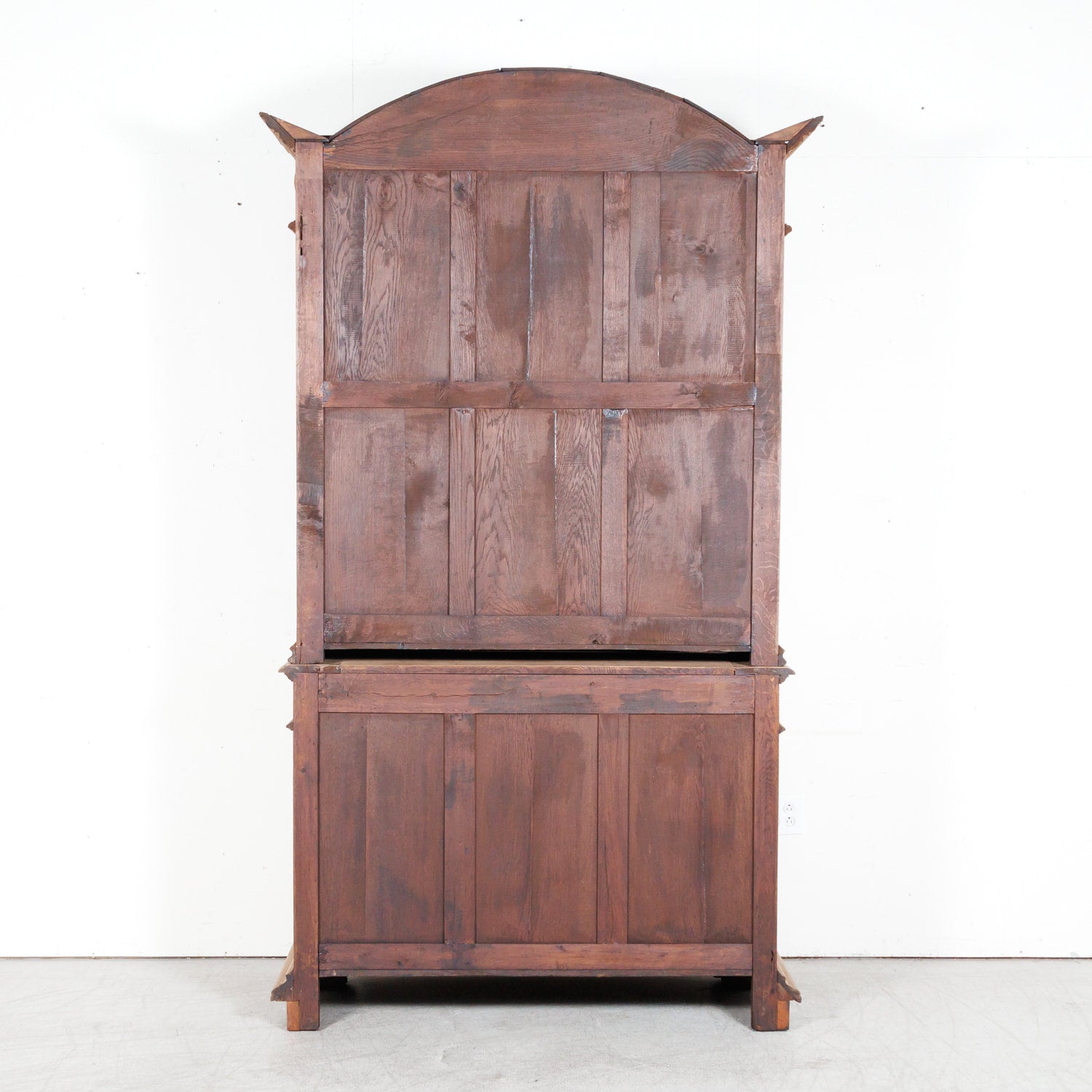 Mid-19th Century French Louis XIII Style Hunting Buffet Deux Corps or Bibliotheque de Chasse