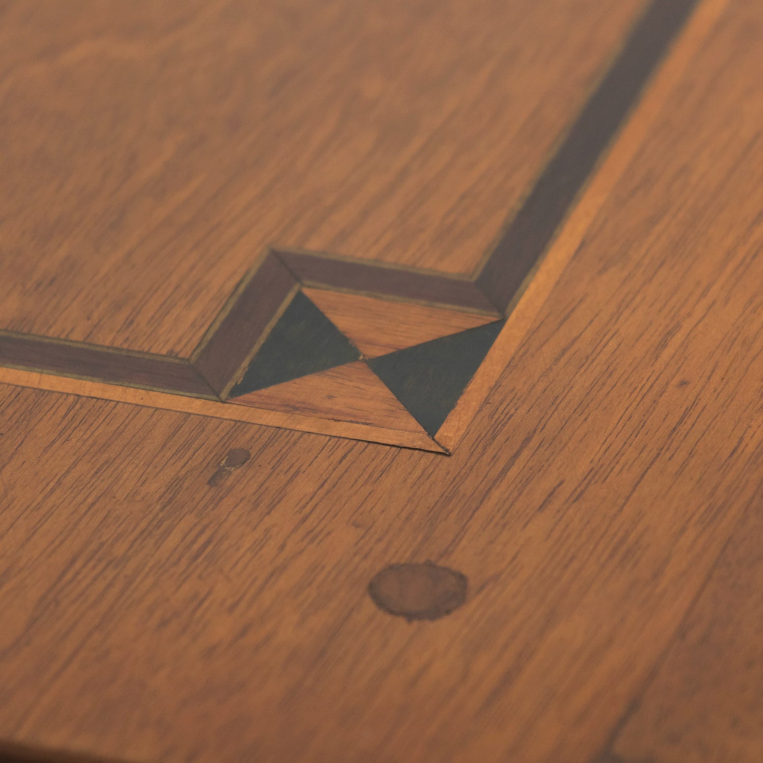 18th Century Period French Louis XVI Lyonnaise Walnut and Fruitwood Marquetry Commode