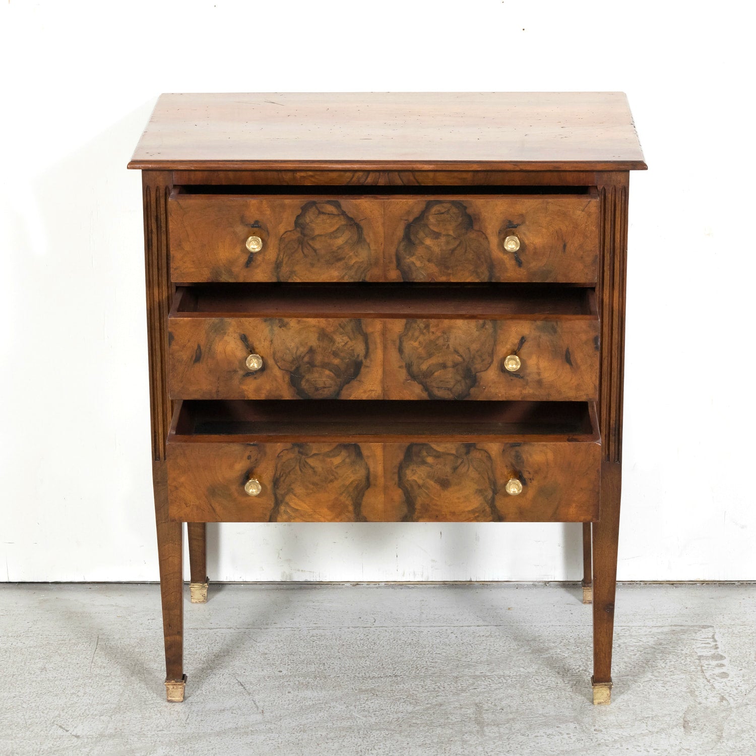 19th Century French Louis XVI Style Walnut and Burled Walnut Bookmatched Front Petite Commode