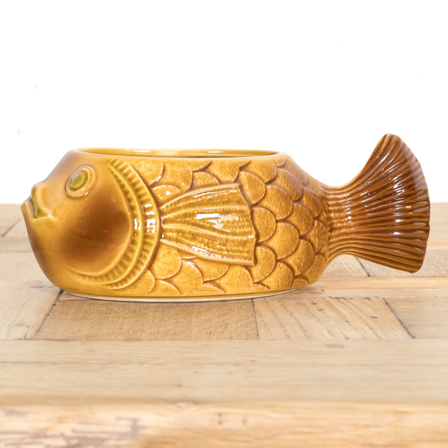 French Sarreguemines 12-Piece Faience Majolica Fish Shaped Seafood or Fish Service