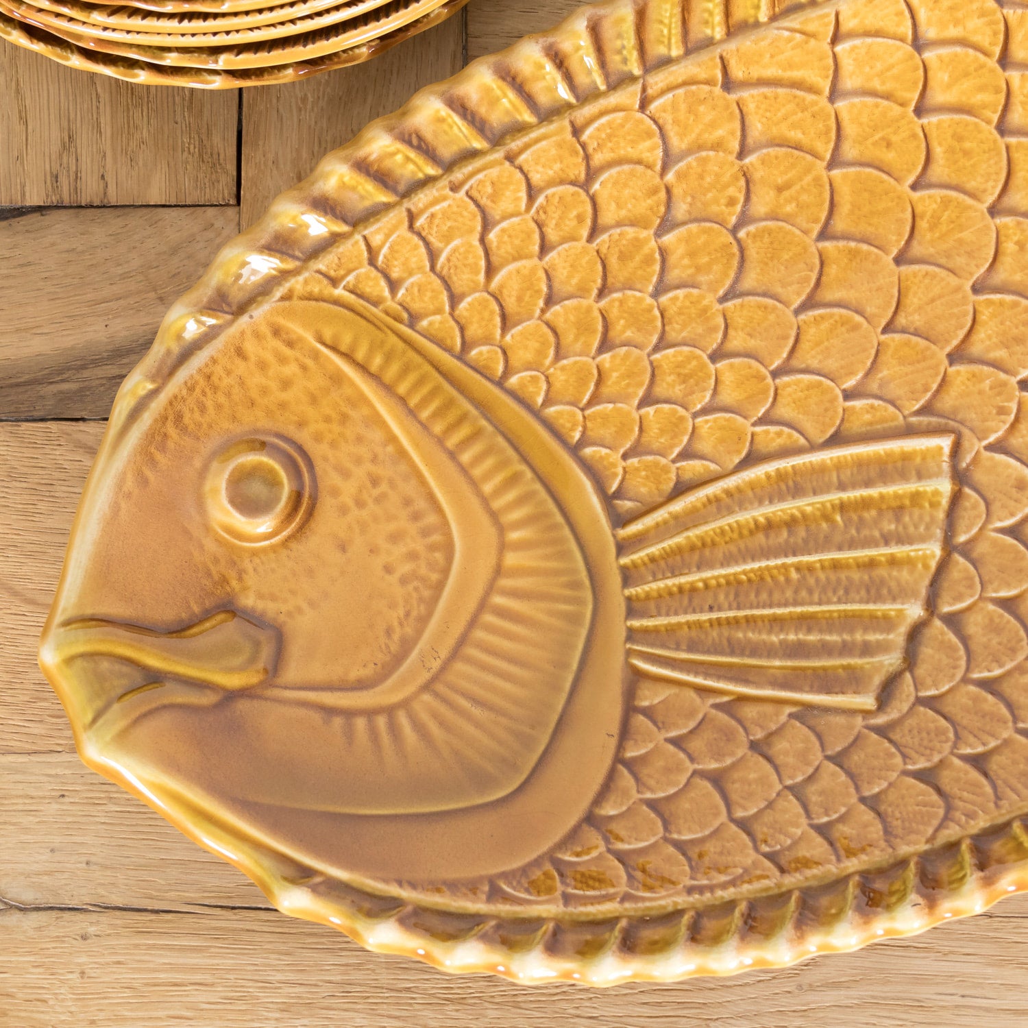 French Sarreguemines 12-Piece Faience Majolica Fish Shaped Seafood or Fish Service