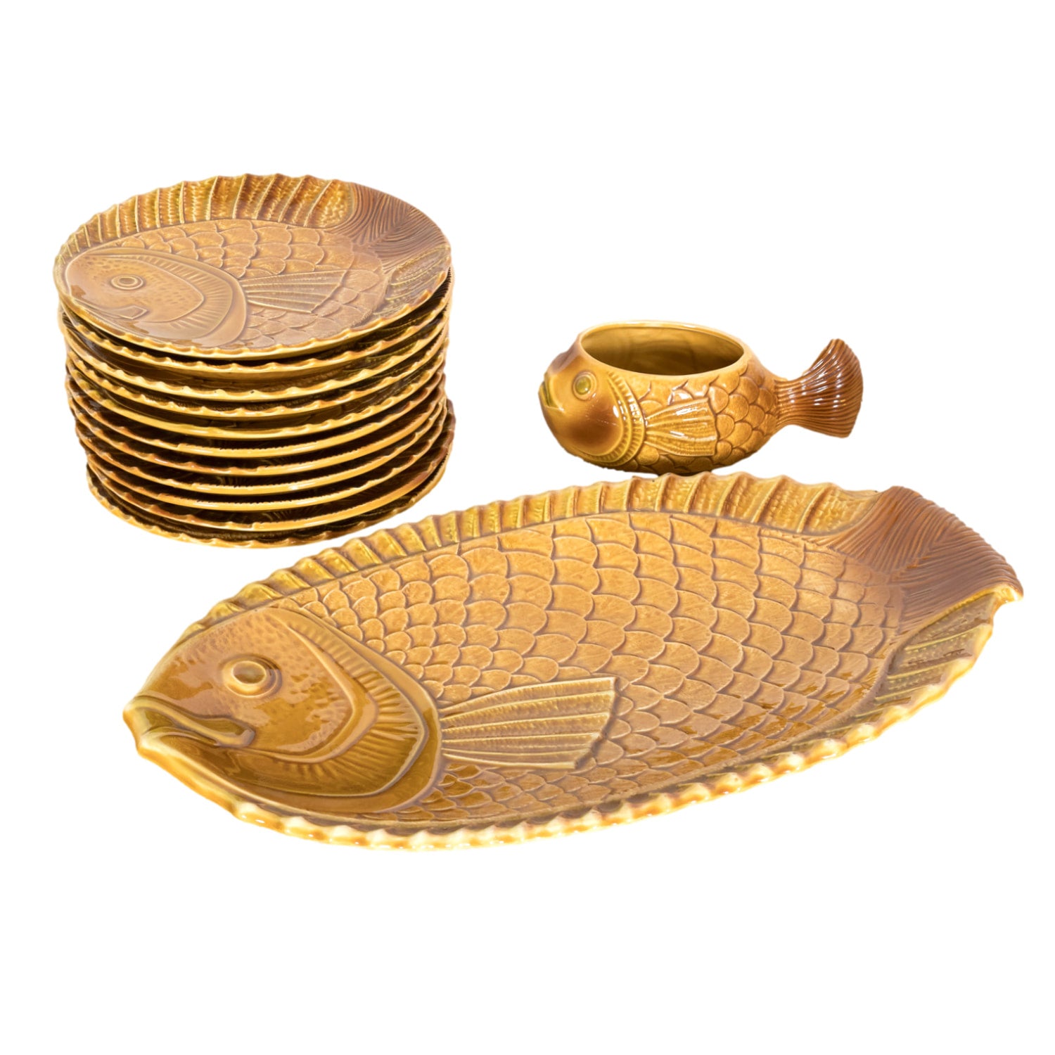 French Sarreguemines 12-Piece Faience Majolica Fish Shaped Seafood or Fish Service