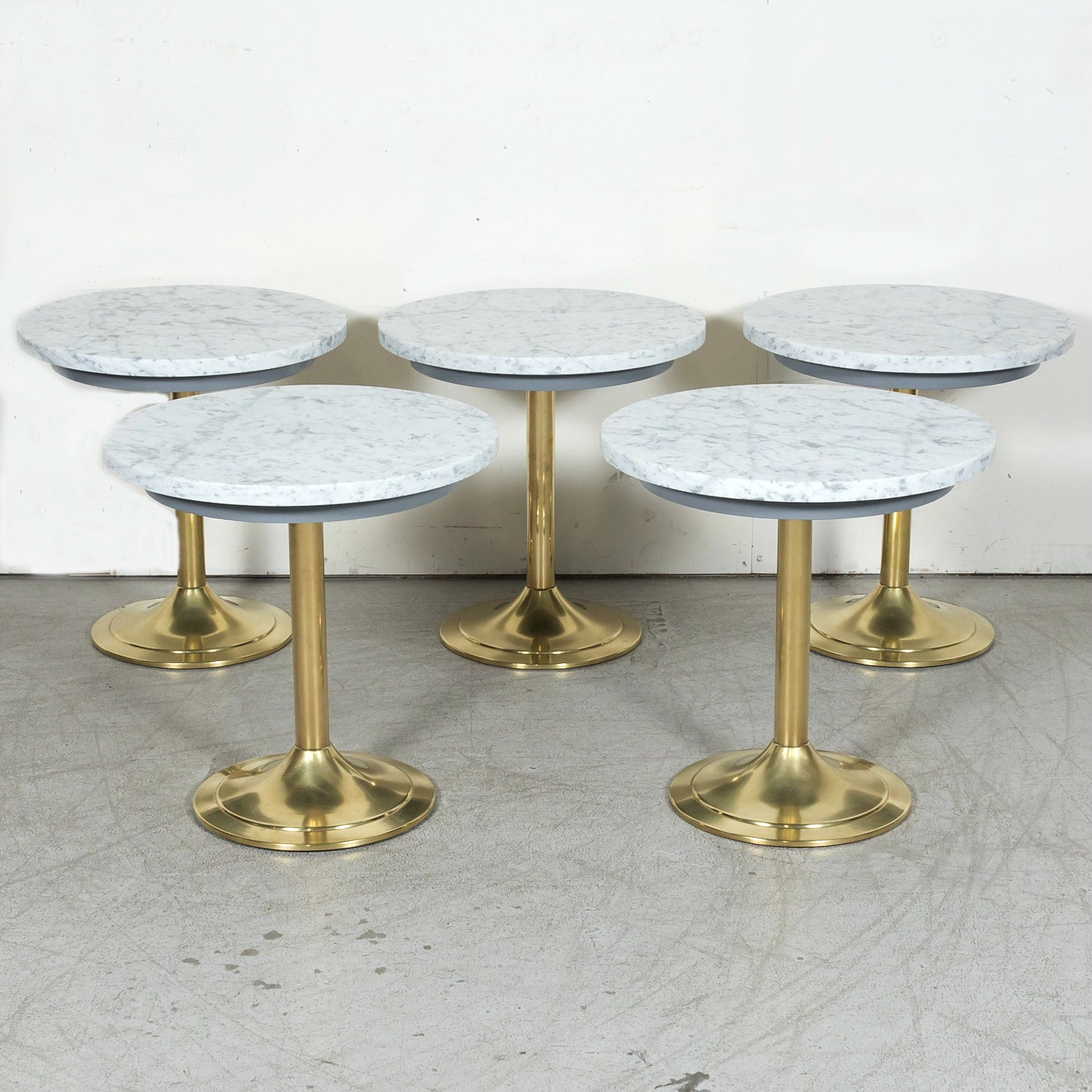 Vintage 1970s Mid-Century Modern French Brass and Marble Top Cocktail Side Table