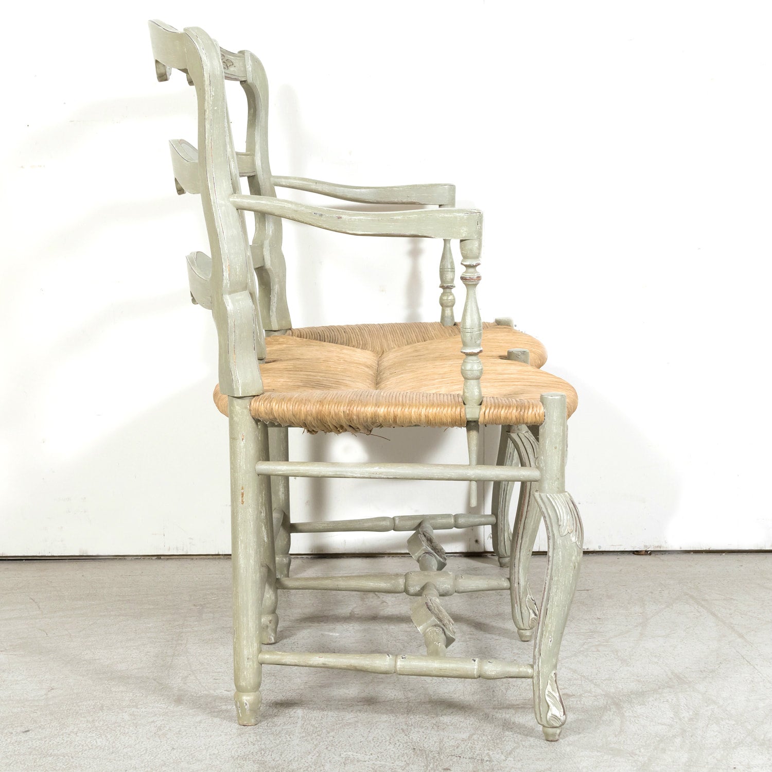 Antique French Provençal Louis XV Style Painted Settee or Radassier with Rush Seat