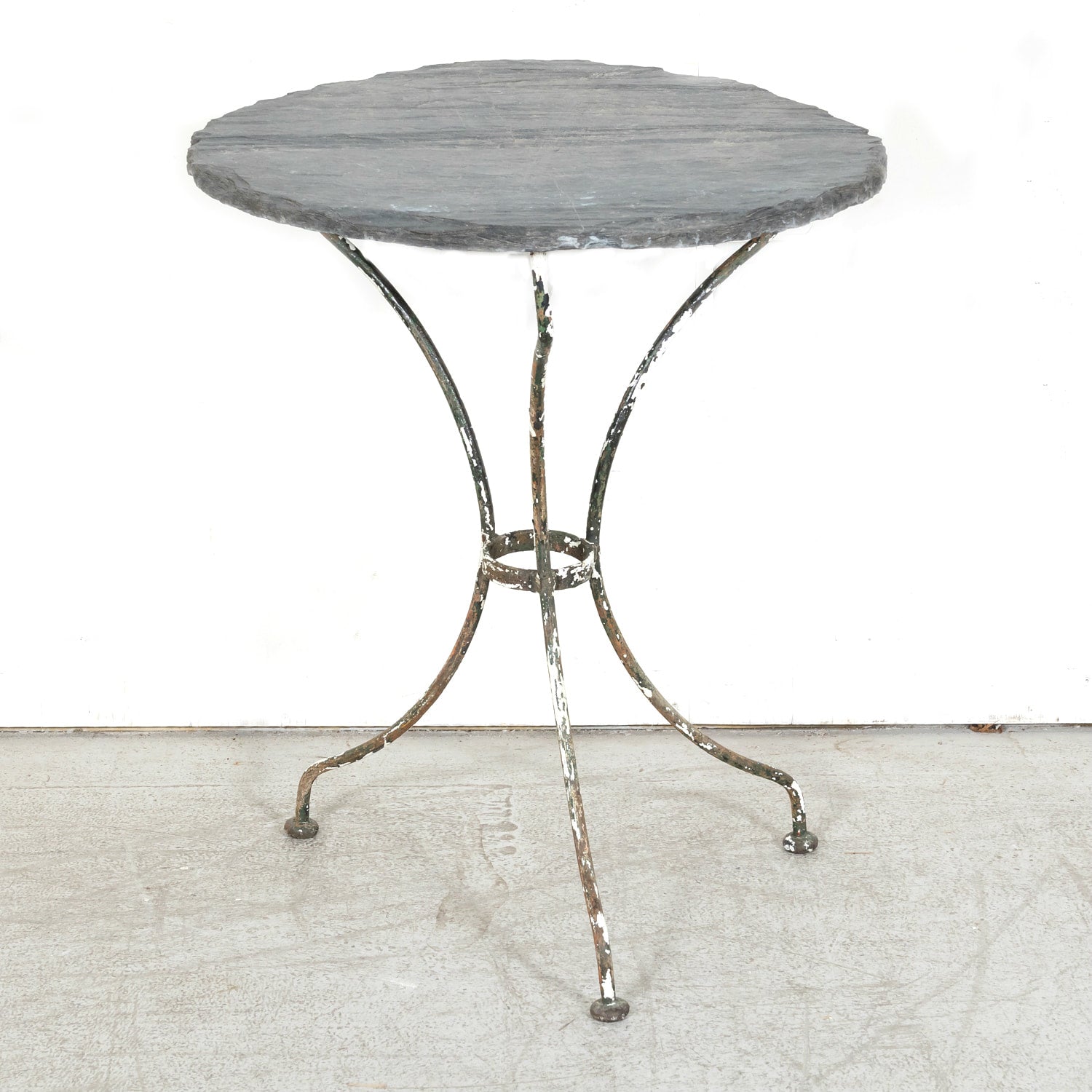フランス アンティーク Cast Iron Round Bistro Table French Country Round Bistro Table | Antique Farmhouse