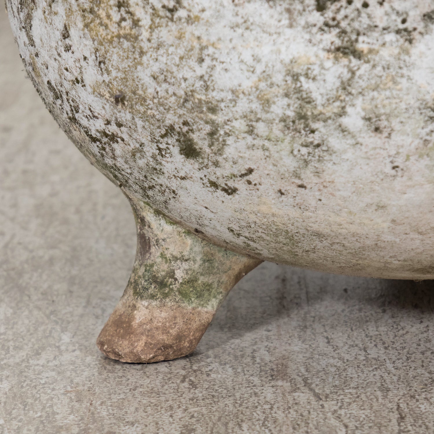 Mid-Century Modern Willy Guhl Cauldron Shaped Marmite Planter