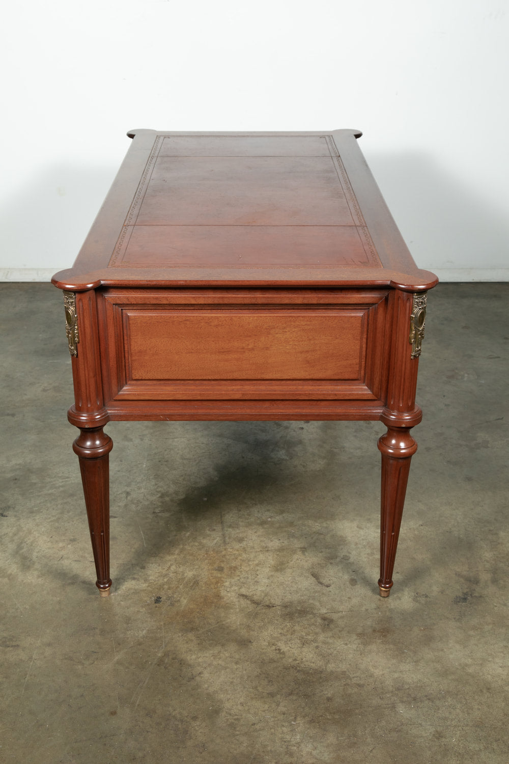 French Louis XVI Style Mahogany Bureau Plat with Tooled Leather Top 