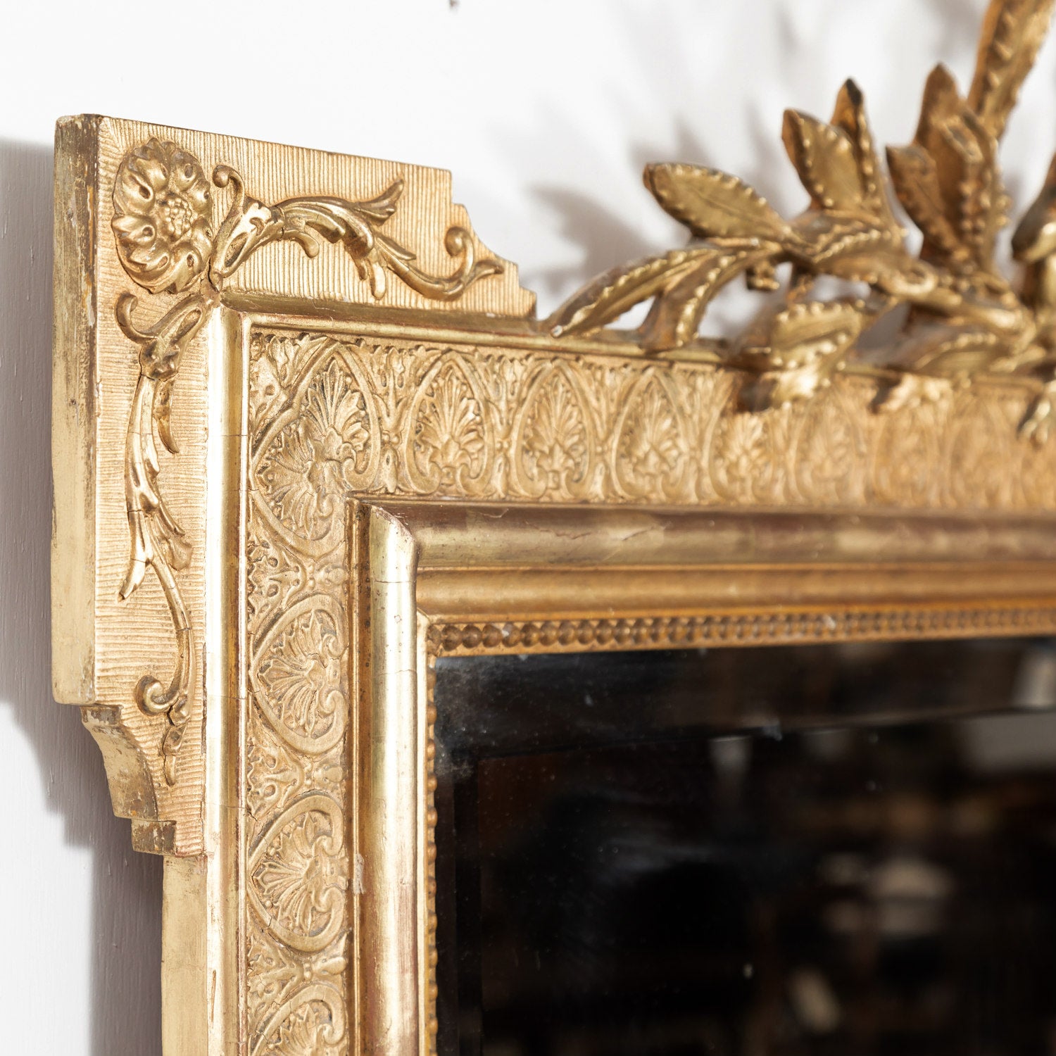 19th Century French Louis XVI Style Carved Giltwood Mirror