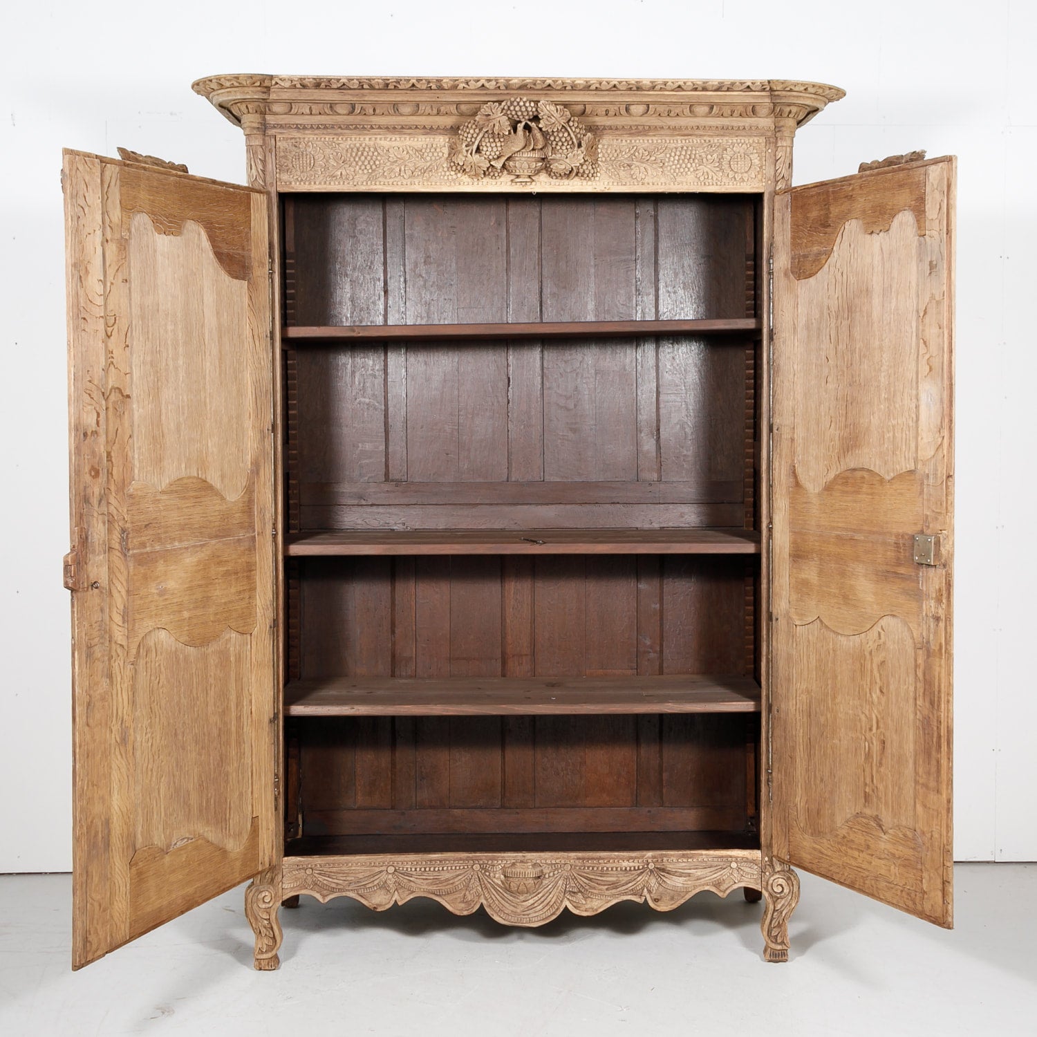 Early 19th Century French Country Louis XV Style Bleached Oak Normandy Wedding Armoire 