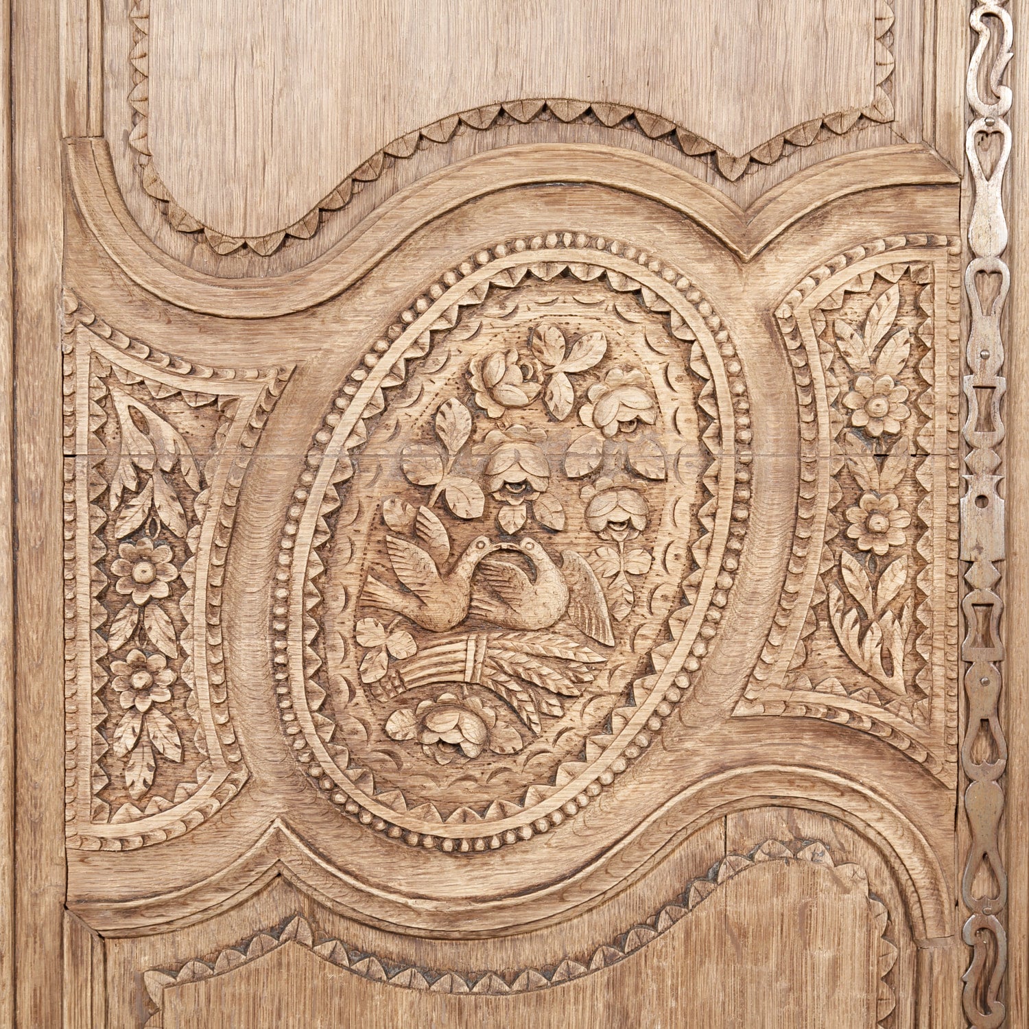 Early 19th Century French Country Louis XV Style Bleached Oak Normandy Wedding Armoire 