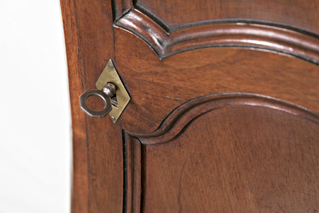 18th Century French Louis XV Period 8-Day Comtoise Walnut Clock 