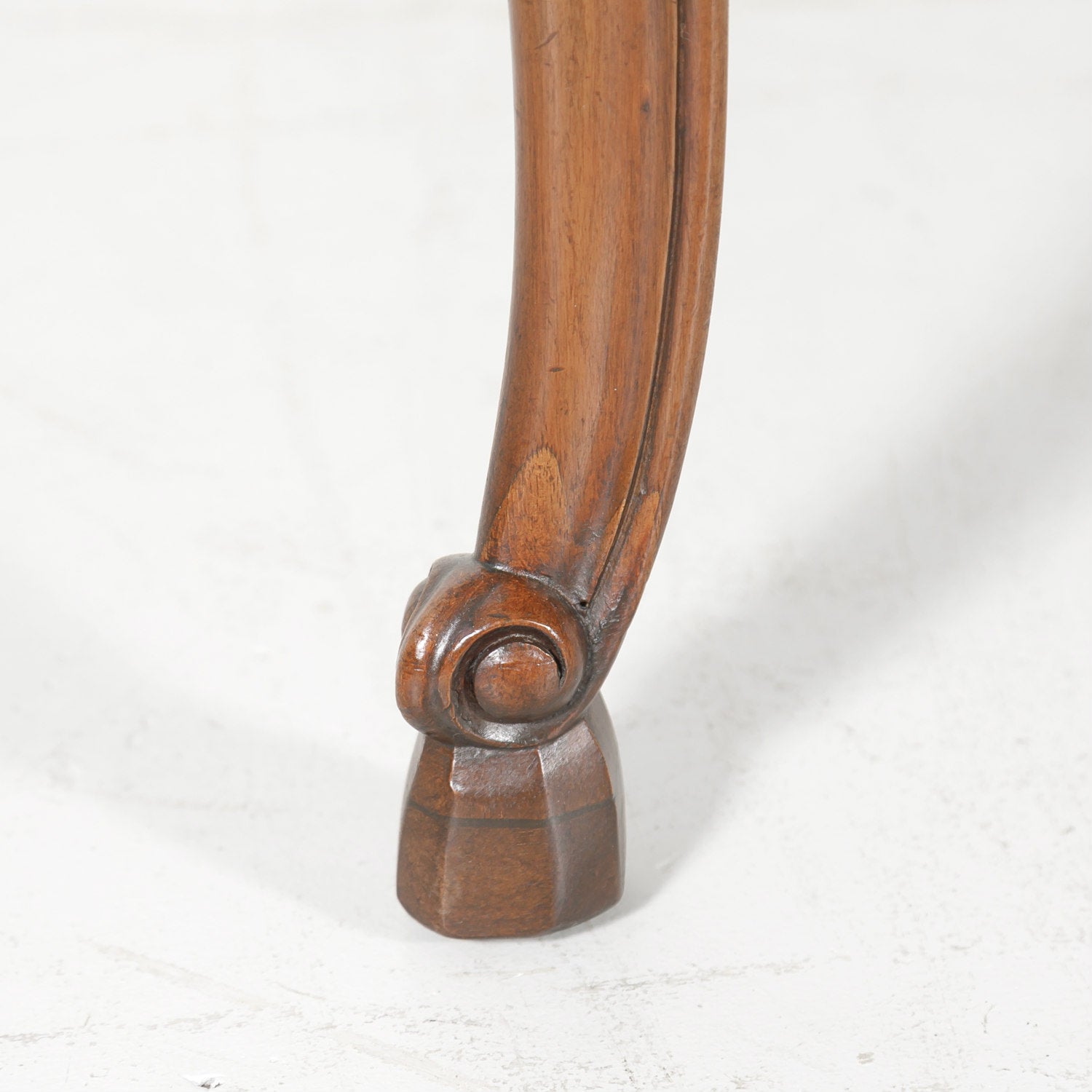 19th Century French Louis XV Walnut Bureau Plat or Writing Table