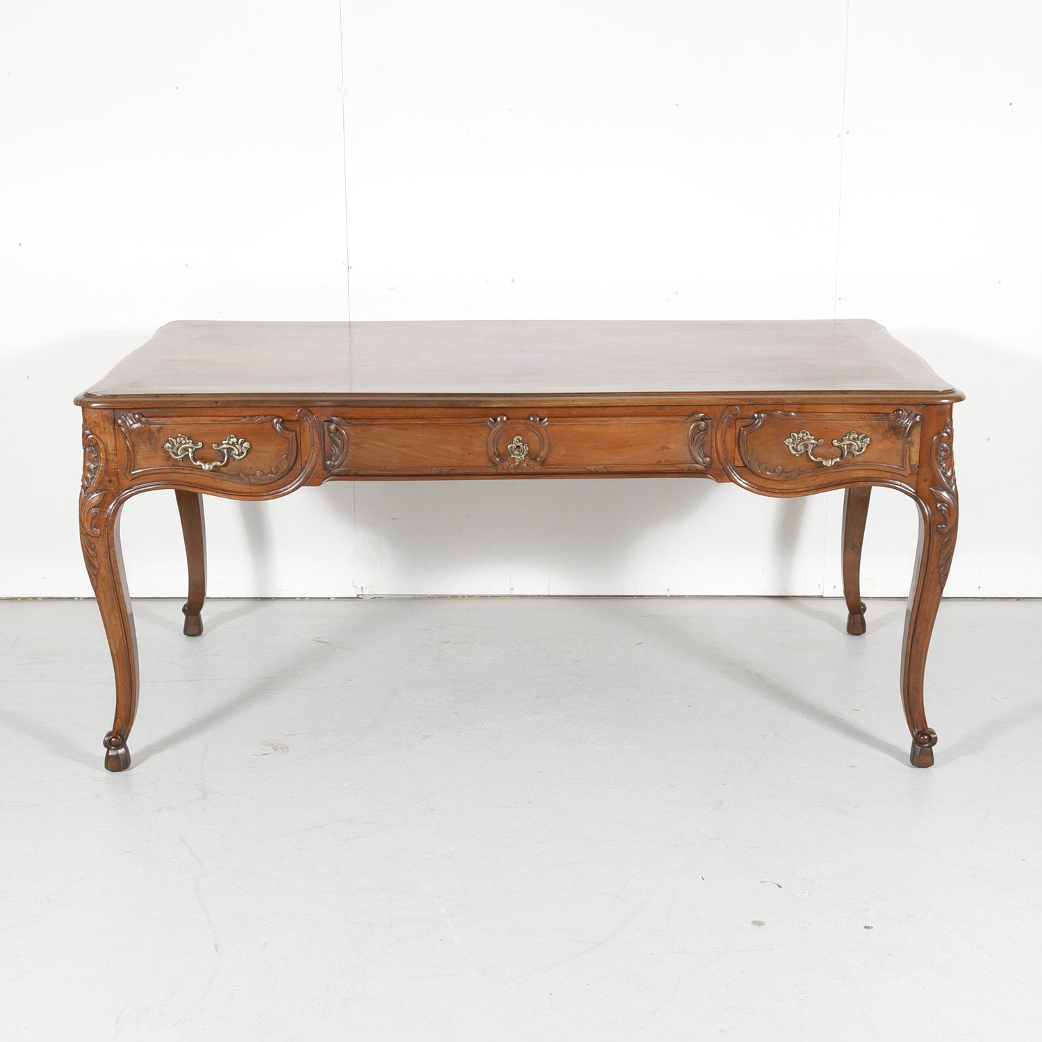 19th Century French Louis XV Walnut Bureau Plat or Writing Table