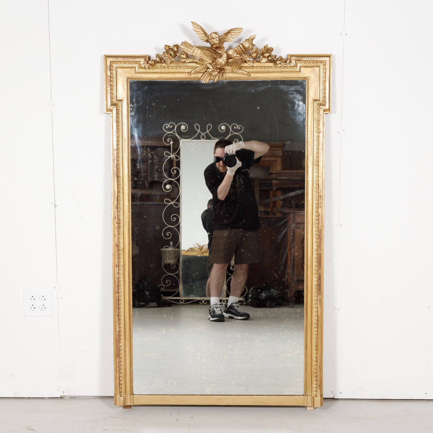 Antique French 19th Century Period Napoleon III Carved Giltwood Mirror