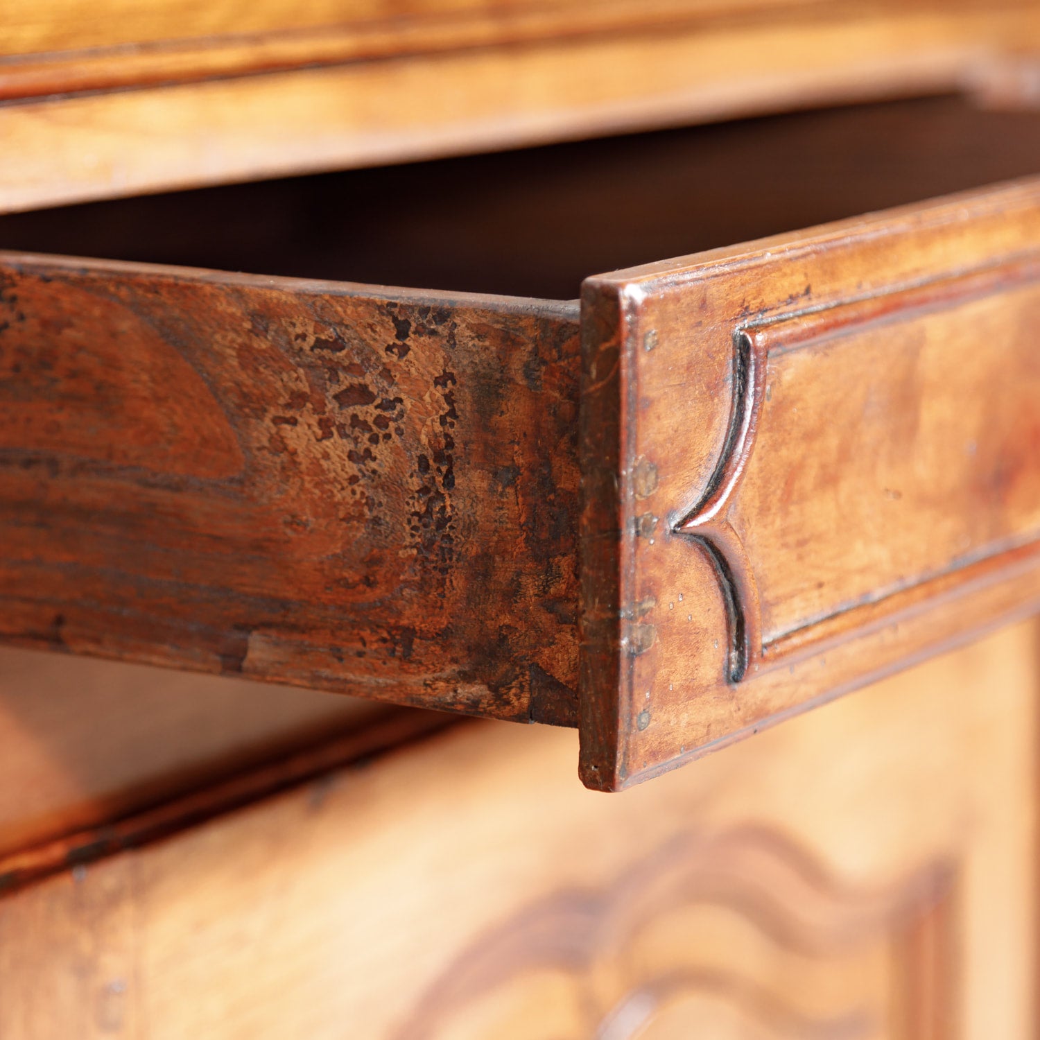 Early 19th Century French Country Louis XV Style Cherry Enfilade Buffet 