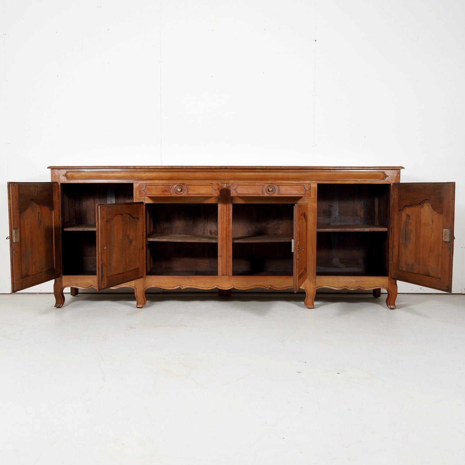 Early 19th Century French Country Louis XV Style Cherry Enfilade Buffet 