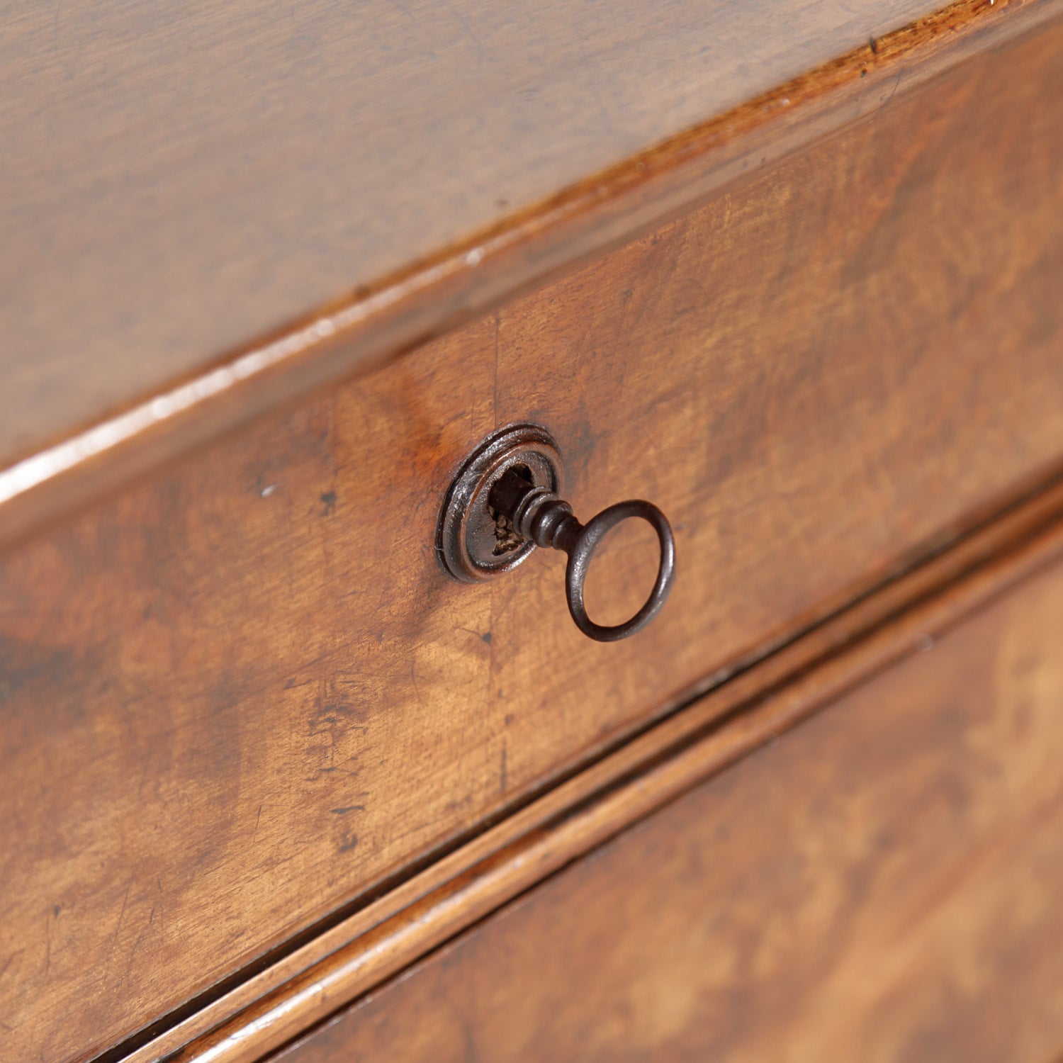 French 19th Century Louis Philippe Style Walnut Bookmatched Front Commode