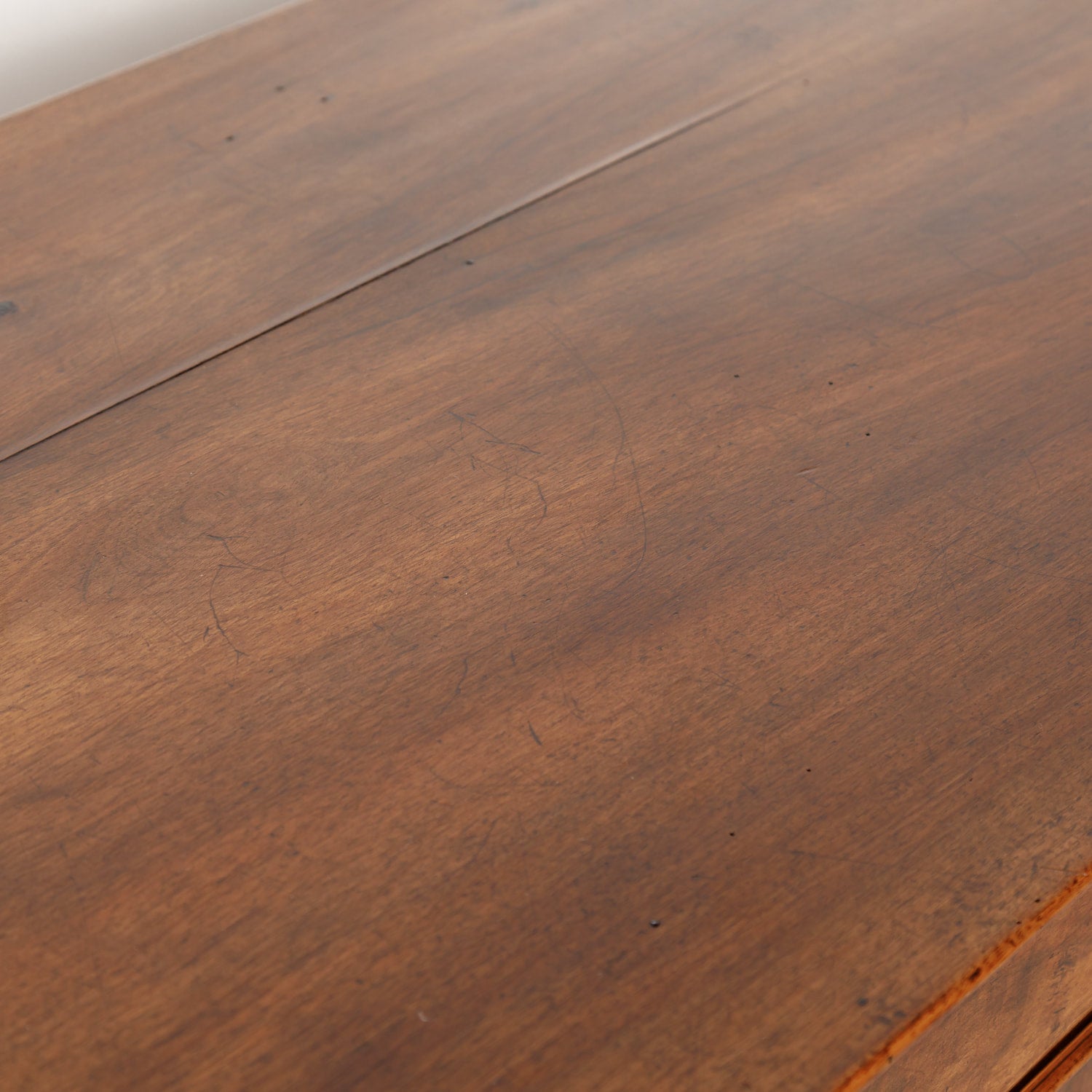 French 19th Century Louis Philippe Style Walnut Bookmatched Front Commode