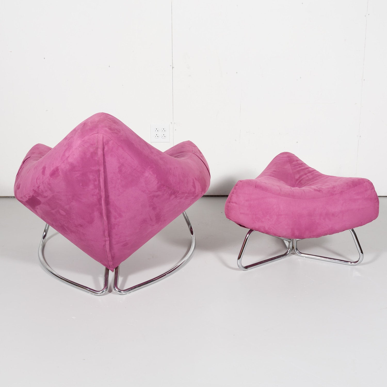 Vintage Mid-Century Modern Italian Lounge Chair and Ottoman