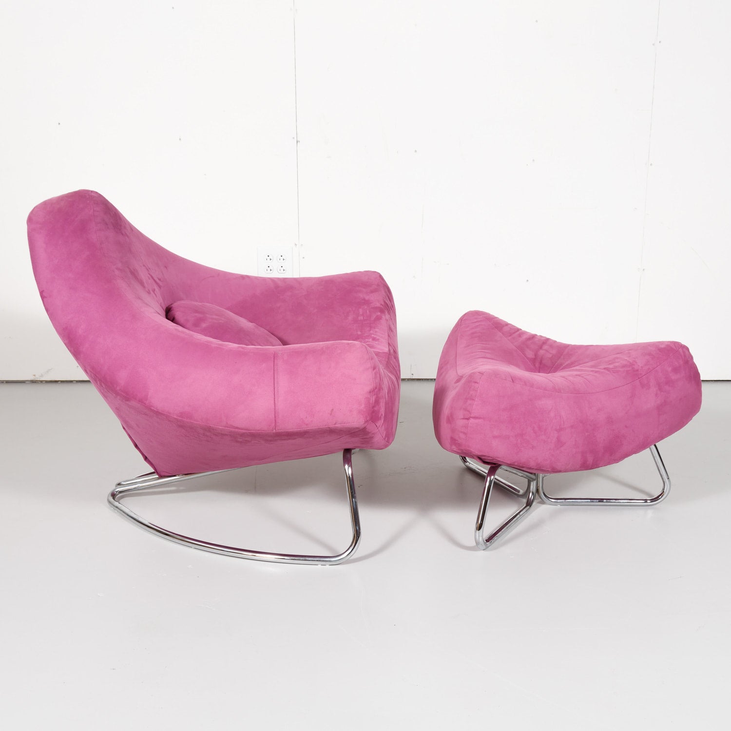 Vintage Mid-Century Modern Italian Lounge Chair and Ottoman