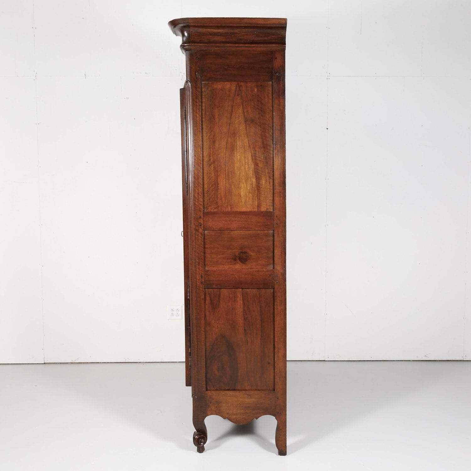 Exceptional 18th Century French Period Louis XV Bressan Armoire