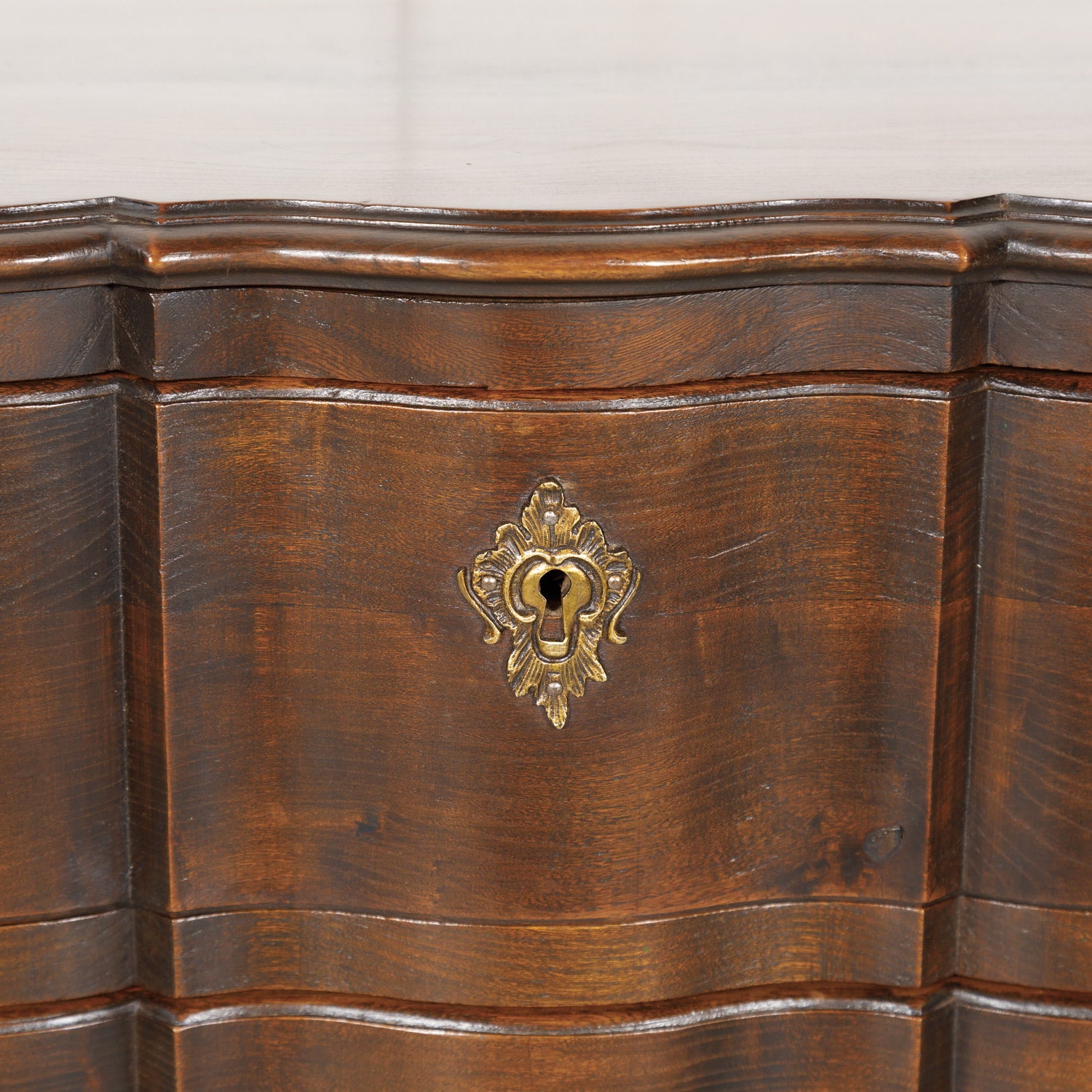 Antique French Louis XV Style Walnut Petite Serpentine Commode Sauteuse 