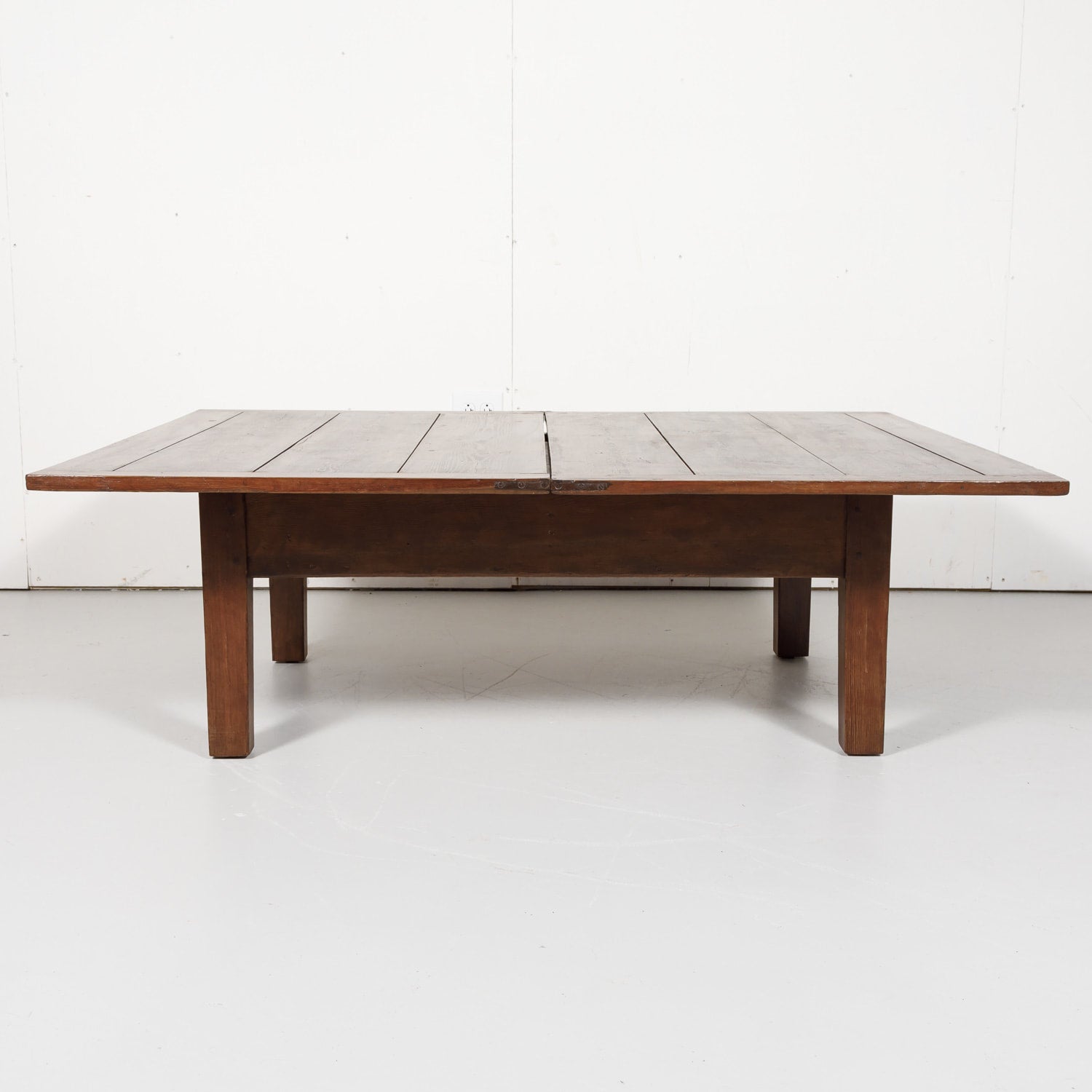 19th Century French Country Draw Leaf Table Basse of Coffee Table
