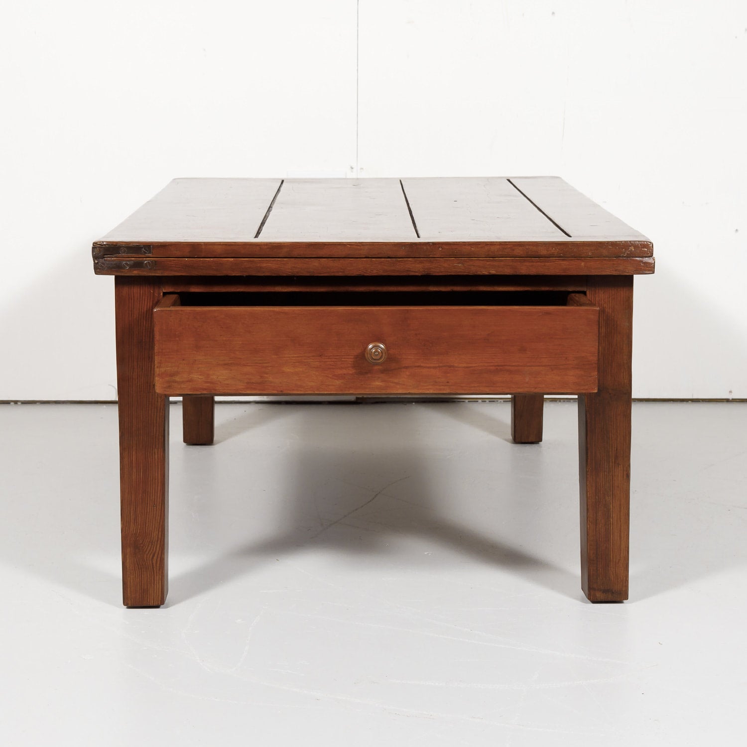 19th Century French Country Draw Leaf Table Basse of Coffee Table