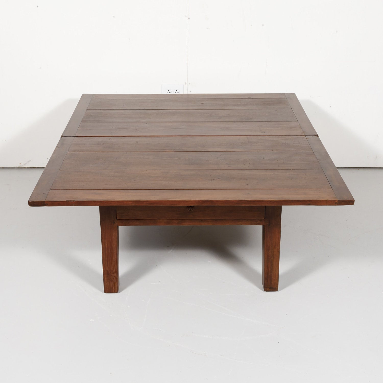 19th Century French Country Draw Leaf Table Basse of Coffee Table