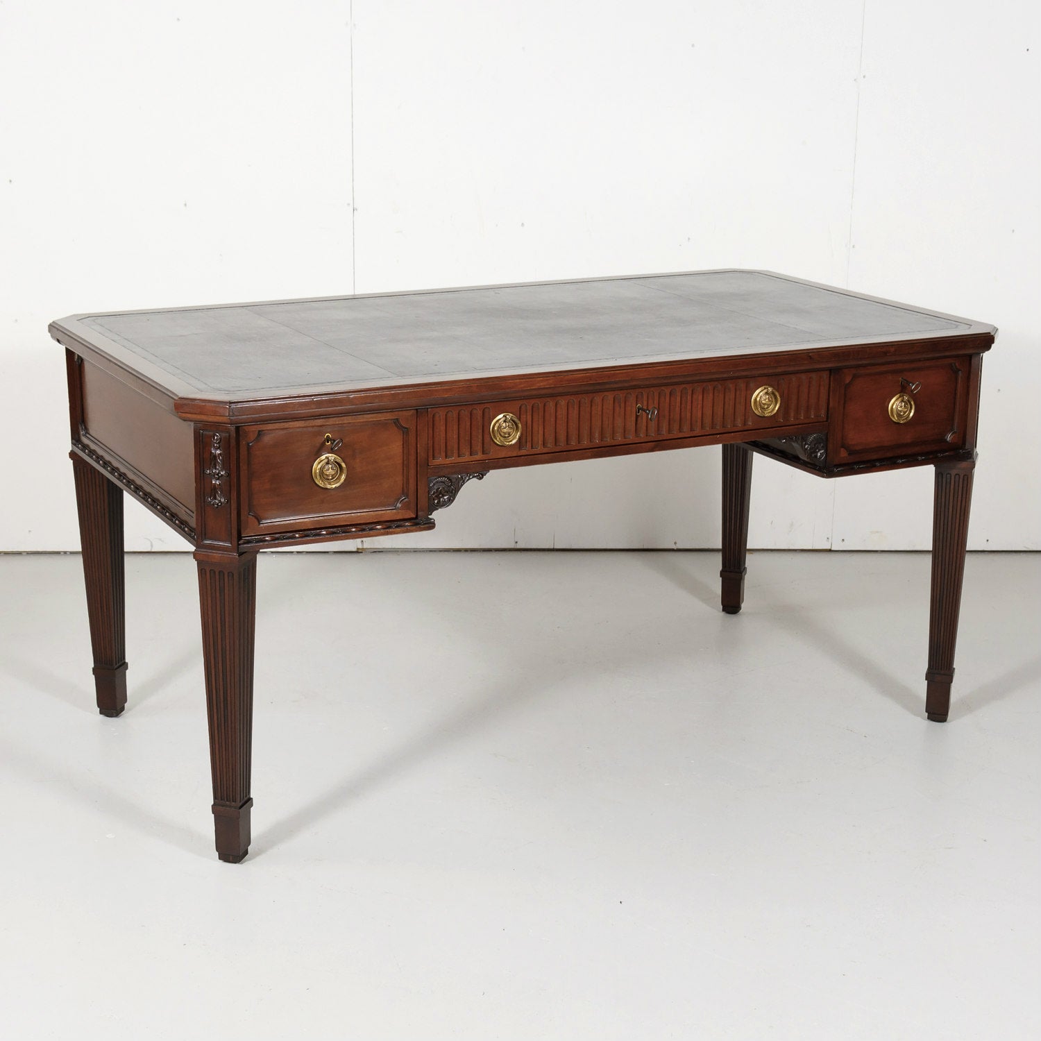 19th Century French Louis XVI Style Walnut Bureau Plat or Desk with Leather Top 