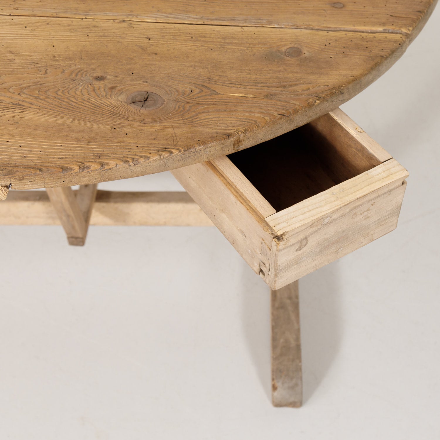 19th Century Rustic Bleached Pine French Vendange or Wine Tasting Tilt-Top Table with Drawer