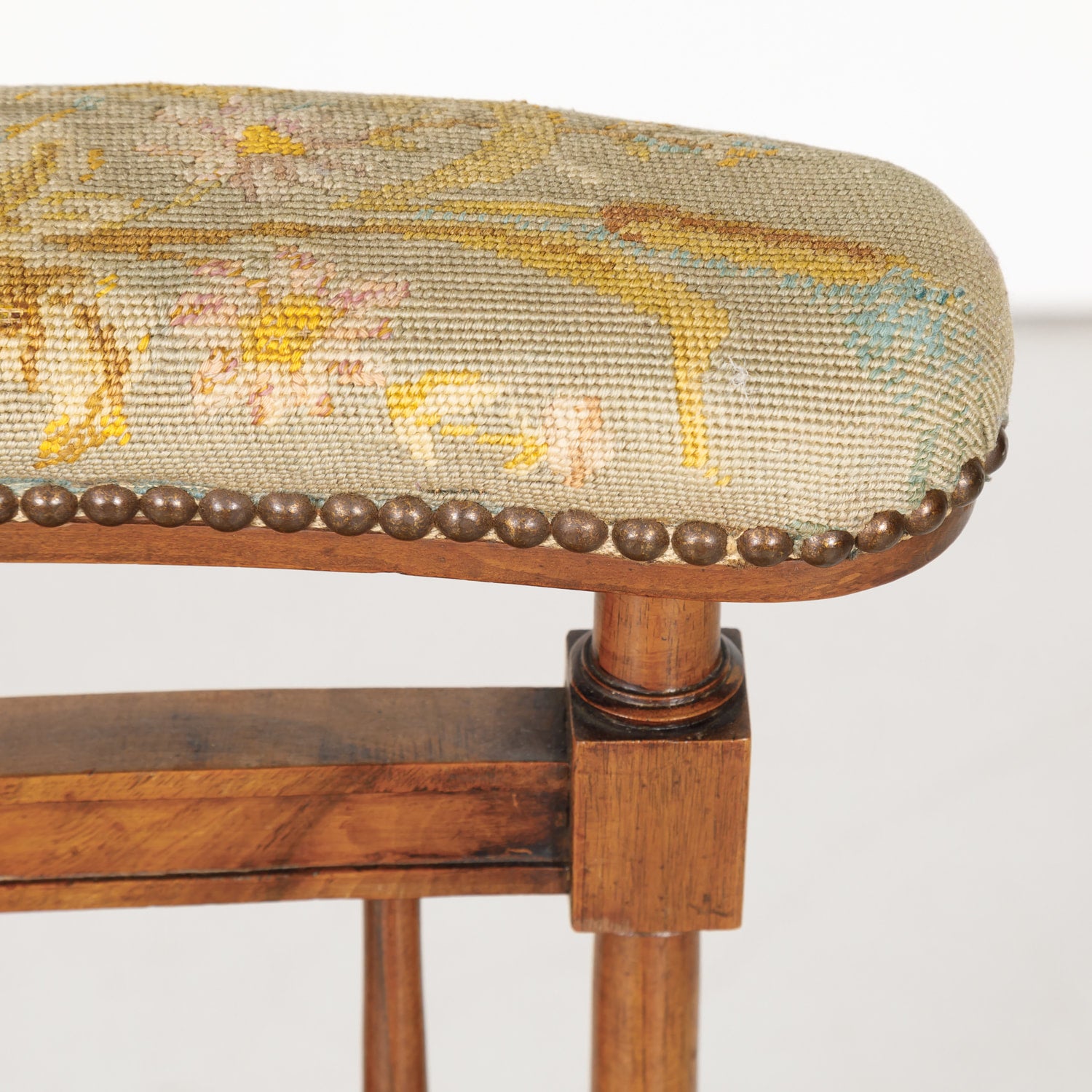 19th Century French Napoleon III Period Prie Dieu or Prayer Chair with Original Needlepoint 