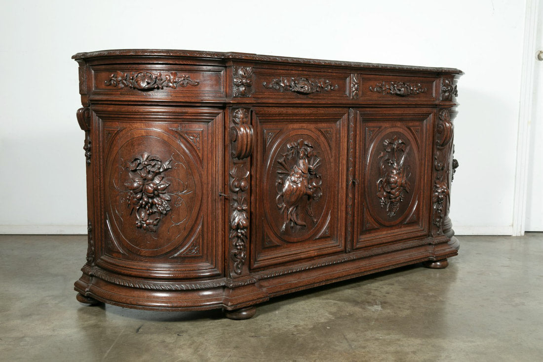 Exceptional 19th Century French Louis XIII Demilune Hunt Enfilade Buffet