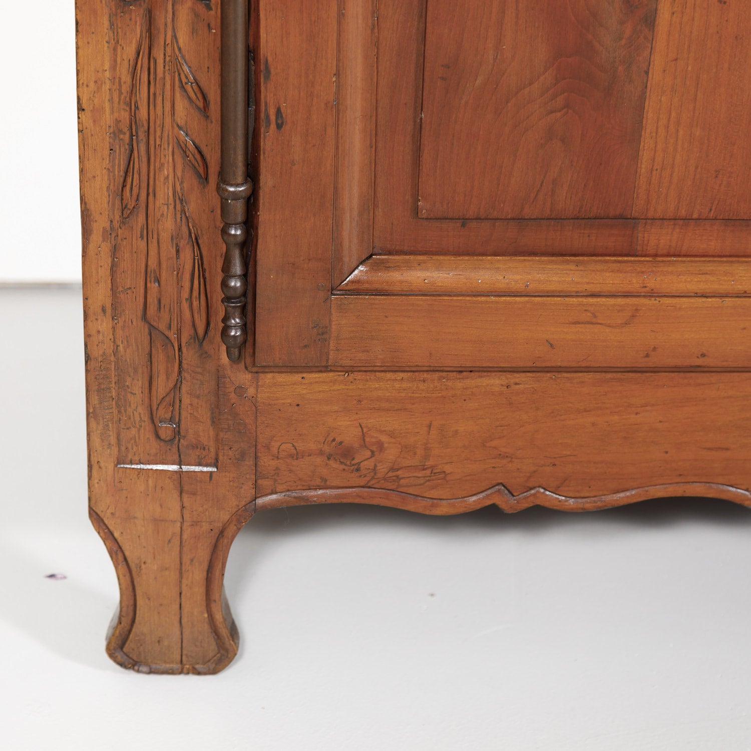 18th Century Louis XV-Louis XVI Transition Period Solid Cherry Enfilade Buffet