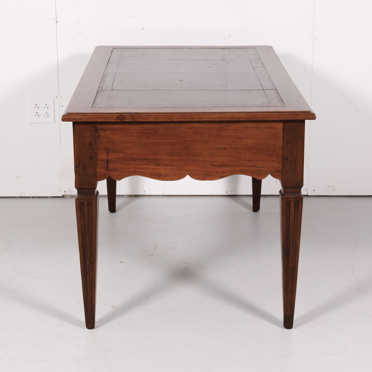 18th Century Louis XV-Louis XVI Transition Period Desk with Tooled Leather Top