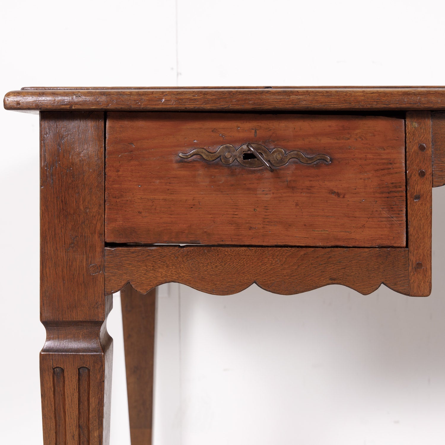 18th Century Louis XV-Louis XVI Transition Period Desk with Tooled Leather Top