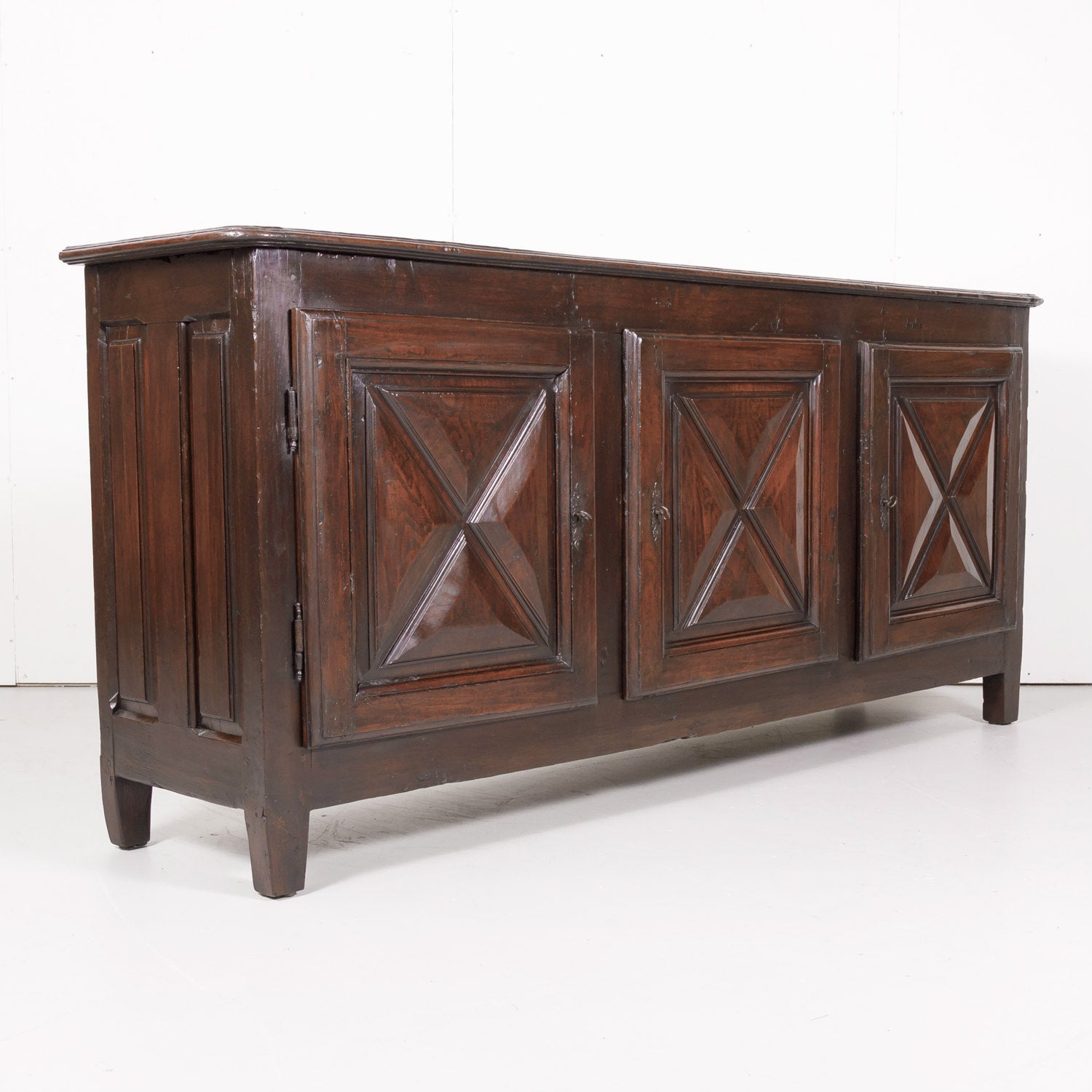 18th Century French Louis XIII Style Oak Enfilade Buffet from Chateau de la Motte