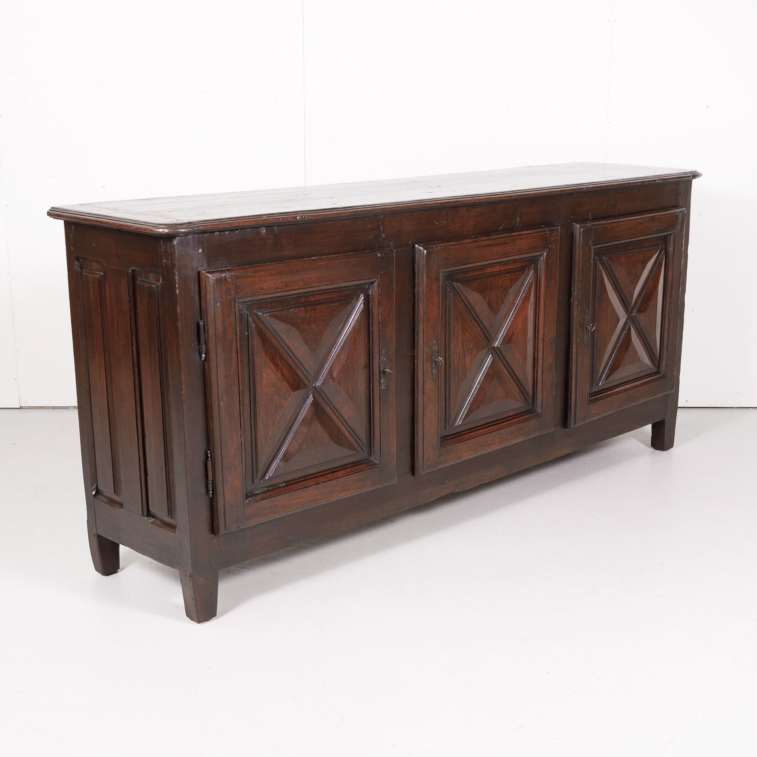 18th Century French Louis XIII Style Oak Enfilade Buffet from Chateau de la Motte