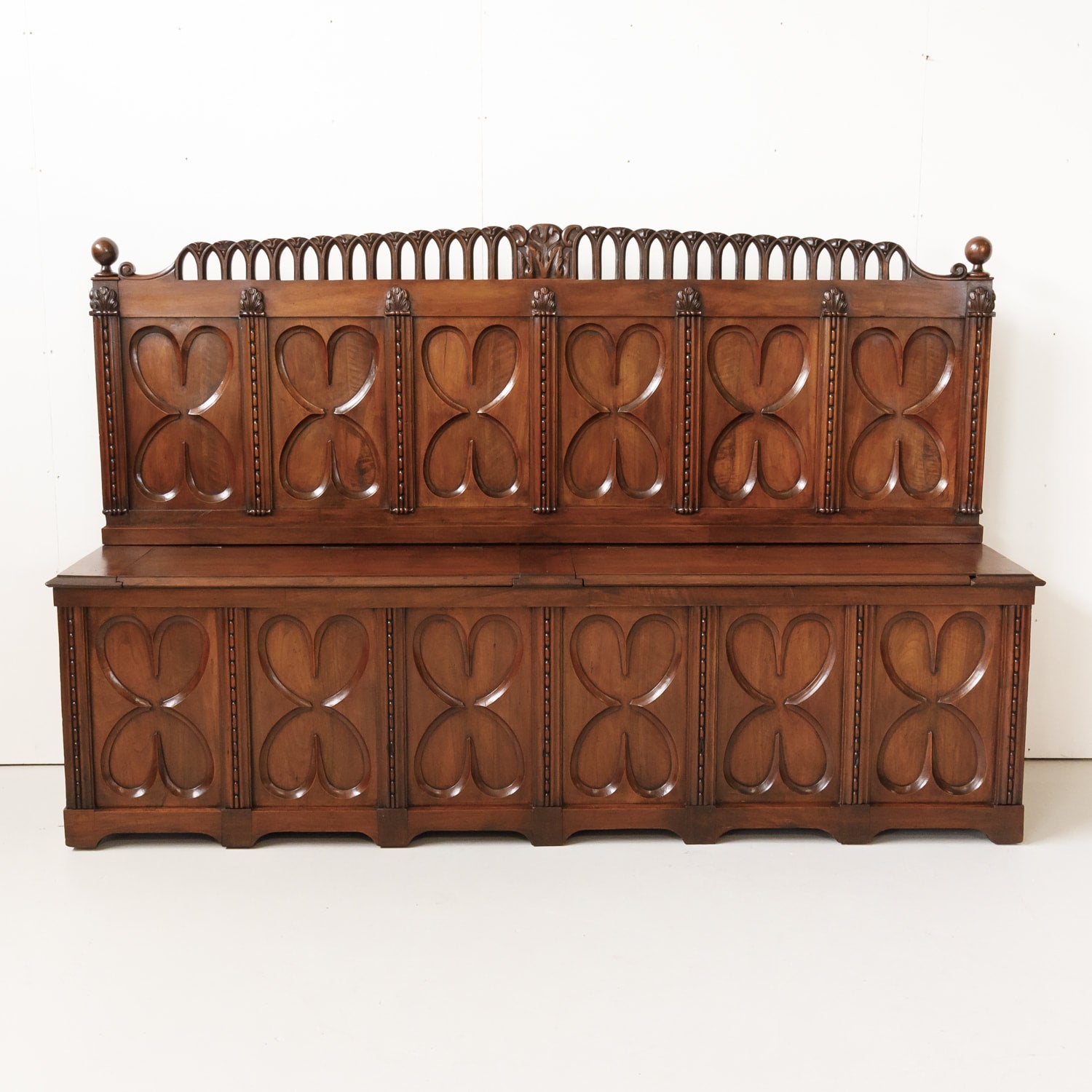 18th Century French Gothic Revival Period Walnut Settle or Hall Bench with Lift Seat