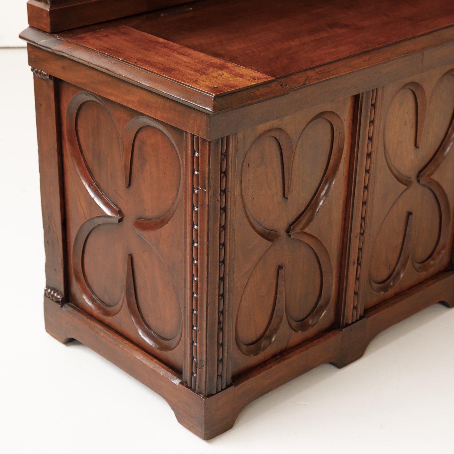 18th Century French Gothic Revival Period Walnut Settle or Hall Bench with Lift Seat