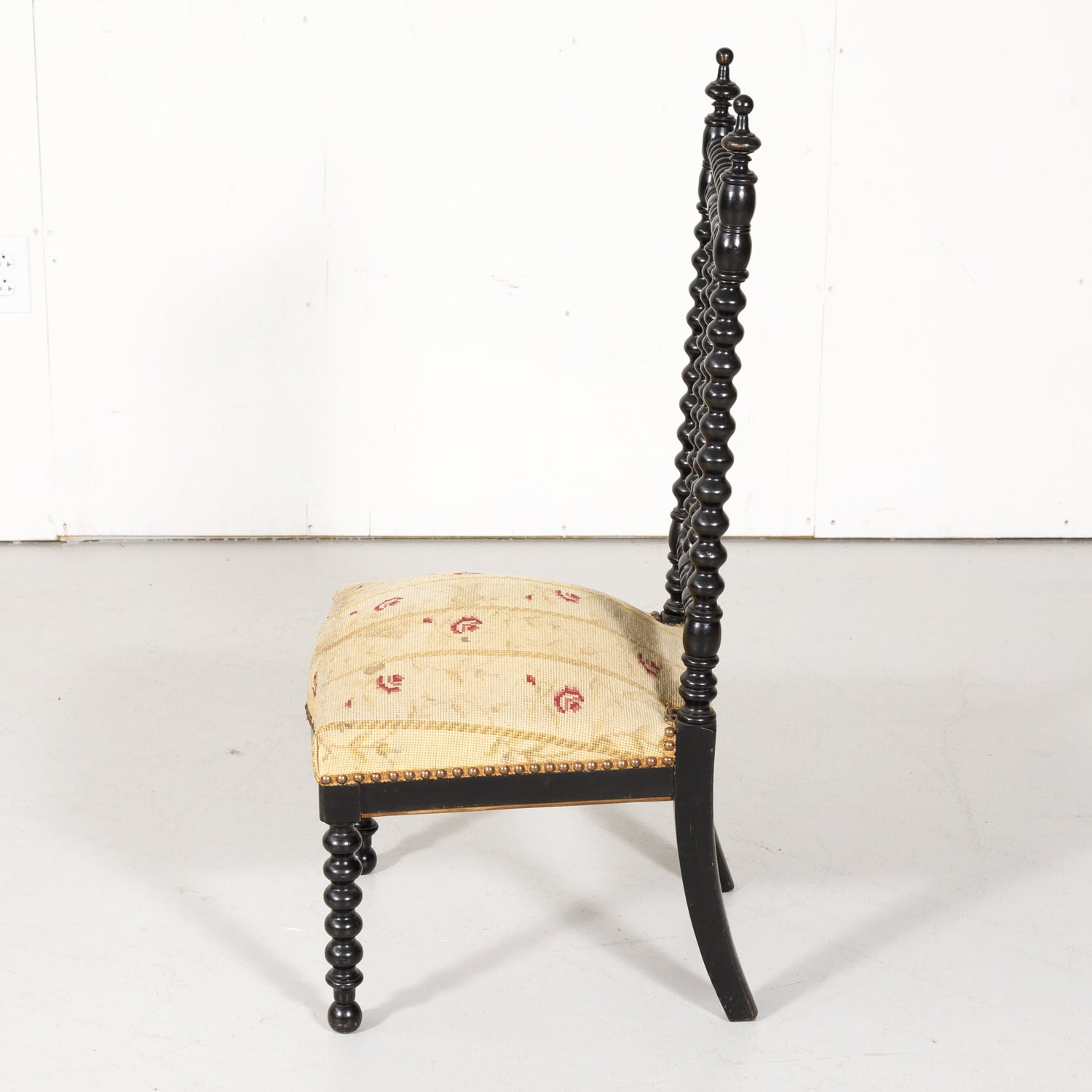19th Century French Napoleon III Ebonized Bobbin Nursing Chair