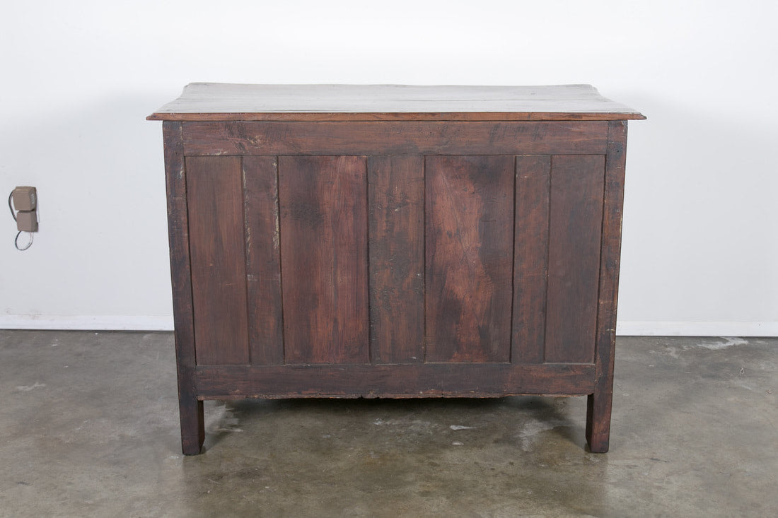 Exceptional 18th Century Regence Period Lyonnaise Commode Galbé 