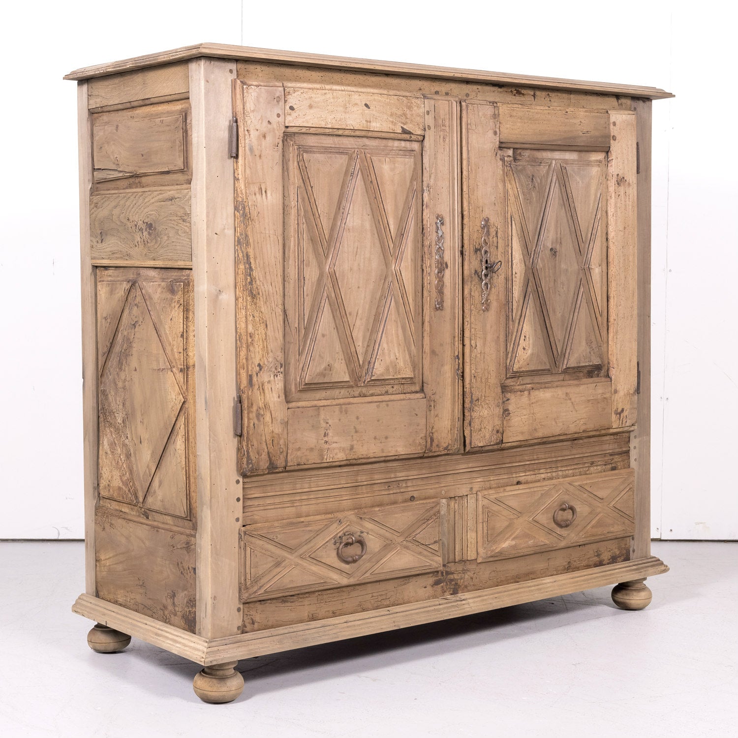 19th Century French Louis XIII Style Bleached Walnut Buffet d'Appui