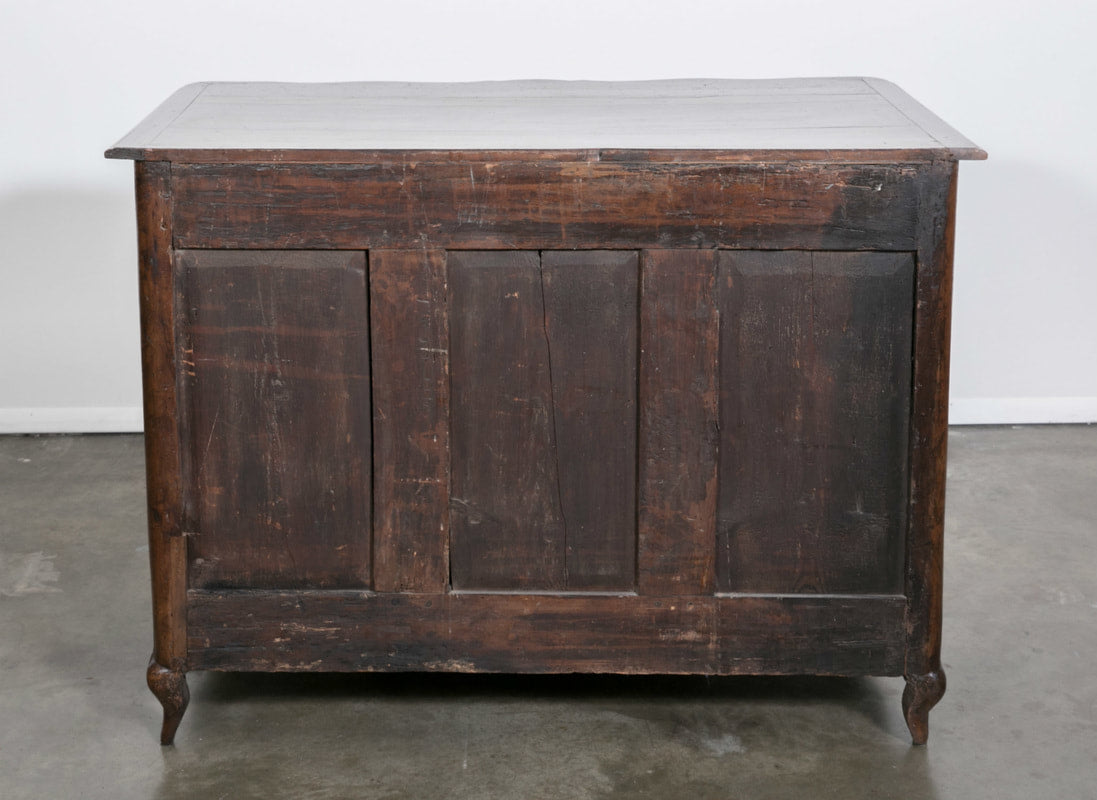 18th Century French Louis XV Period Lyonnaise Commode en Arbelete 