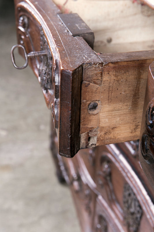 Rare 18th Century Period French Louis XV Commode